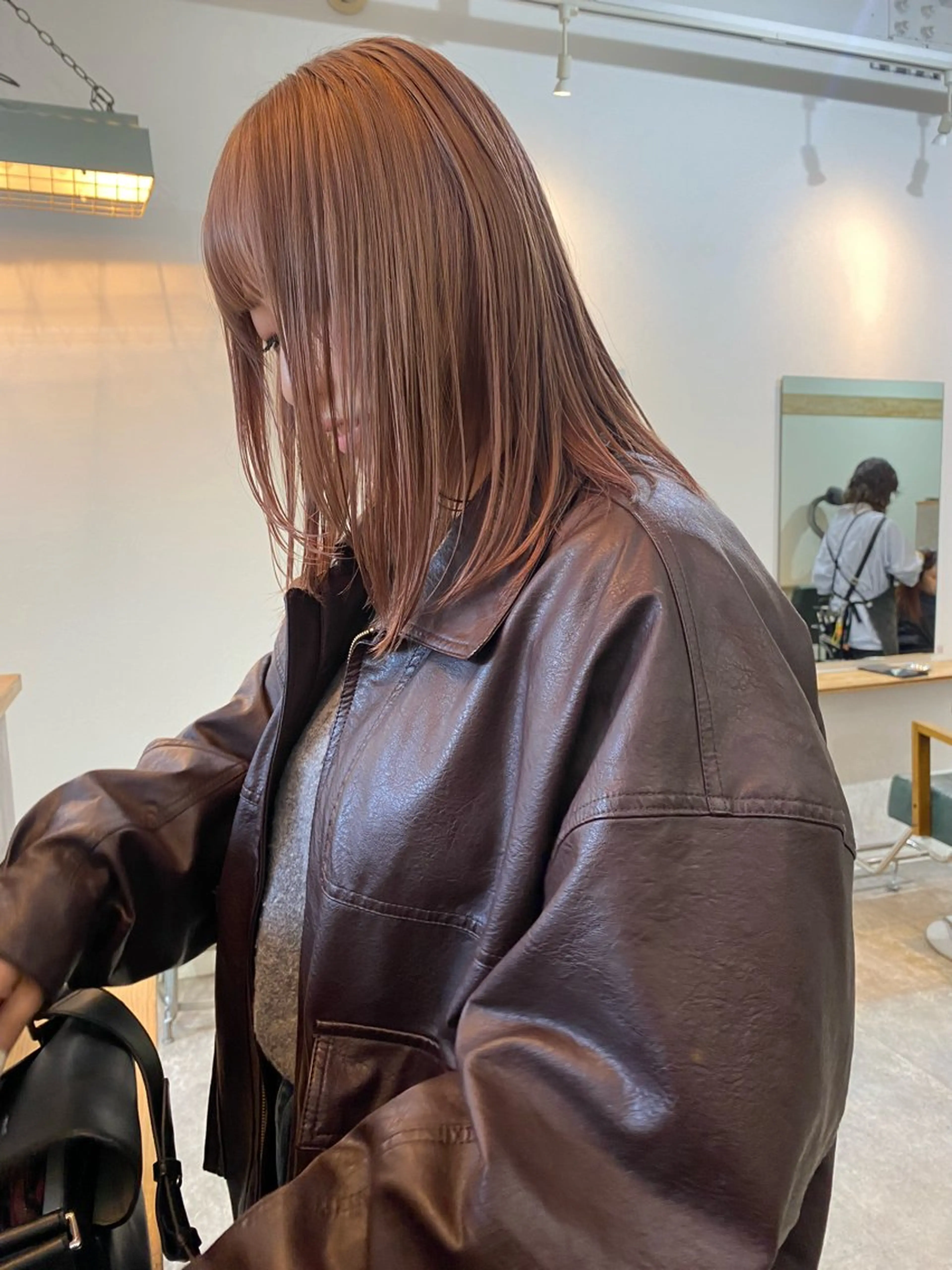 ミディアム カラー ベージュカラー ダブルカラー ハイトーンカラー ミルクティーベージュ カット ヘアカラー トリートメント 森貴裕/ベージュ/ パーマ/オリーブのヘアスタイル