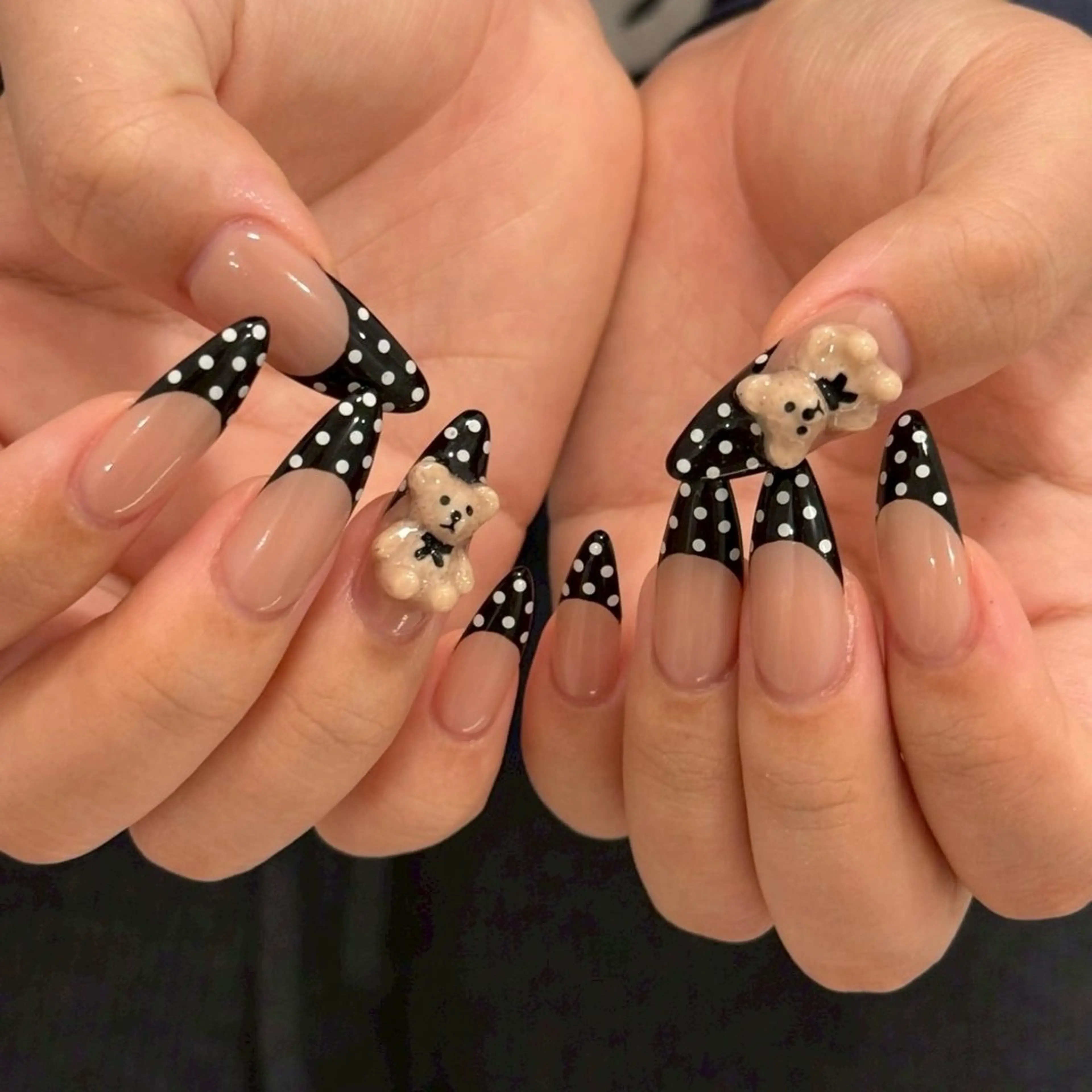 ネイル ドット フレンチネイル ハンドネイル Rich+nail 🫧仙台🫧のネイルデザイン