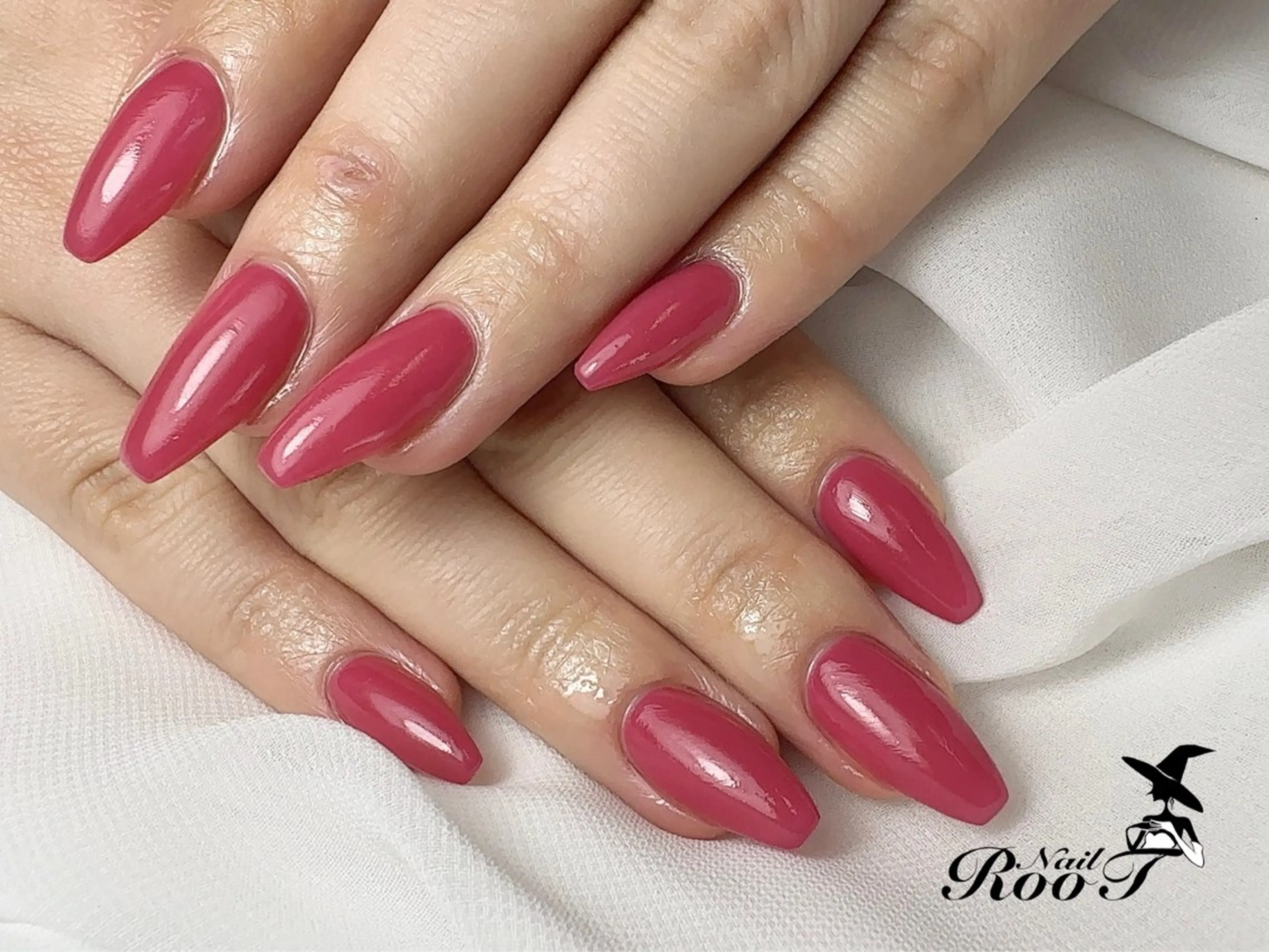 ネイル ハンドネイル RooT Nailのネイルデザイン