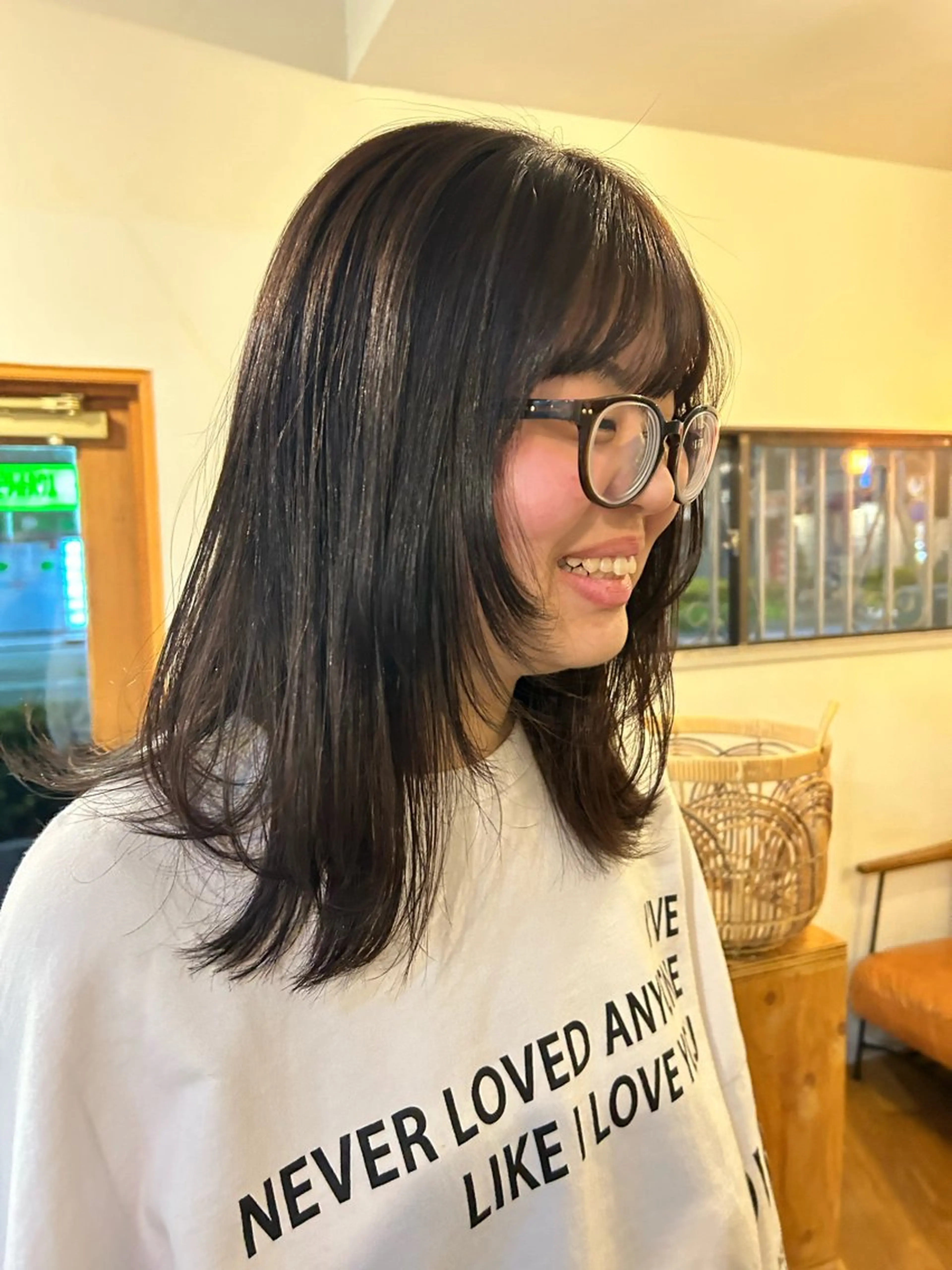 ロング ロングレイヤー 顔周りカット レイヤーカット ロング 小顔カット 南浦和/透明感カラー 美髪矯正💎momoのヘアスタイル