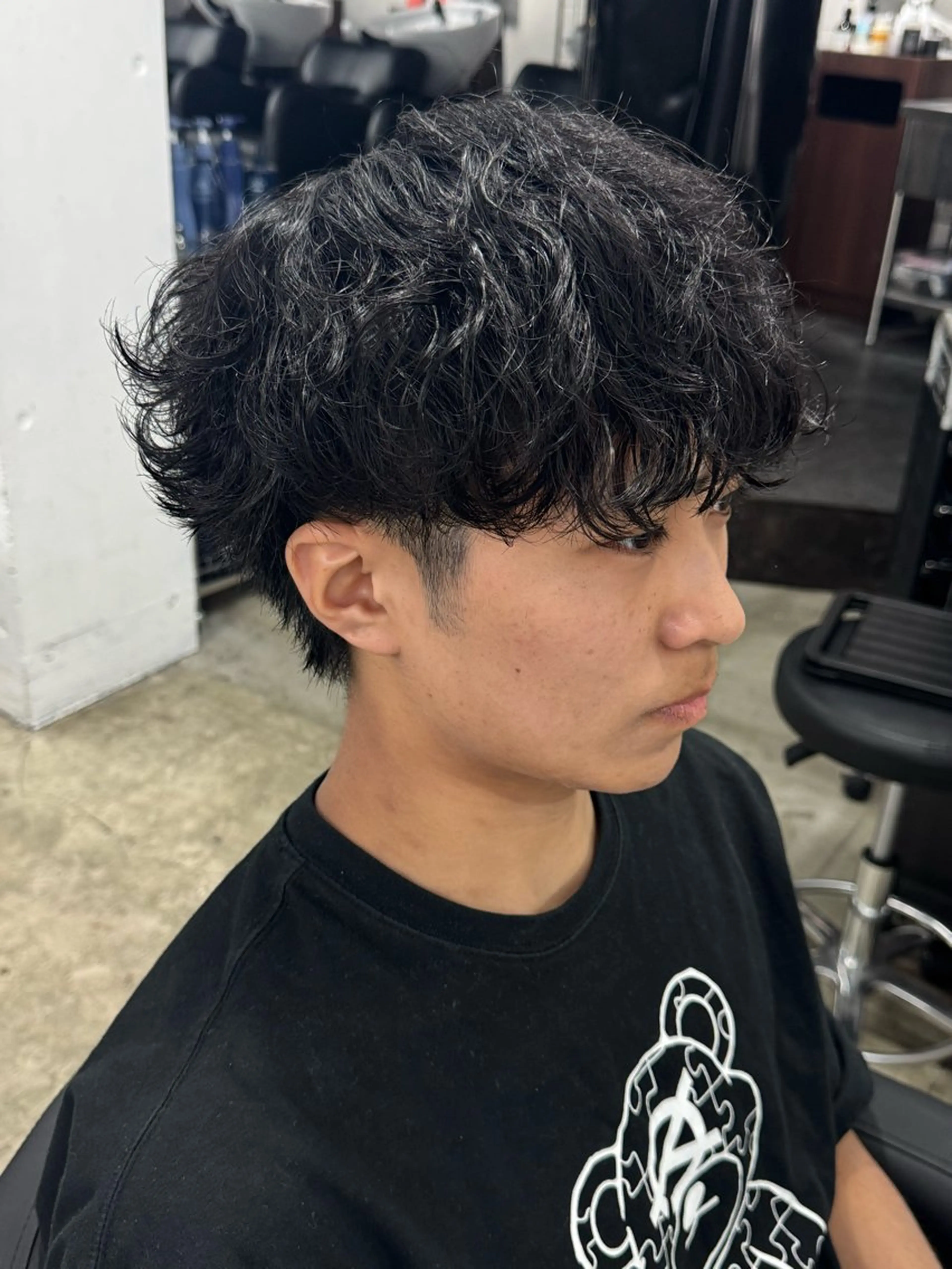 パーマ メンズ 岩佐 柚太のヘアスタイル