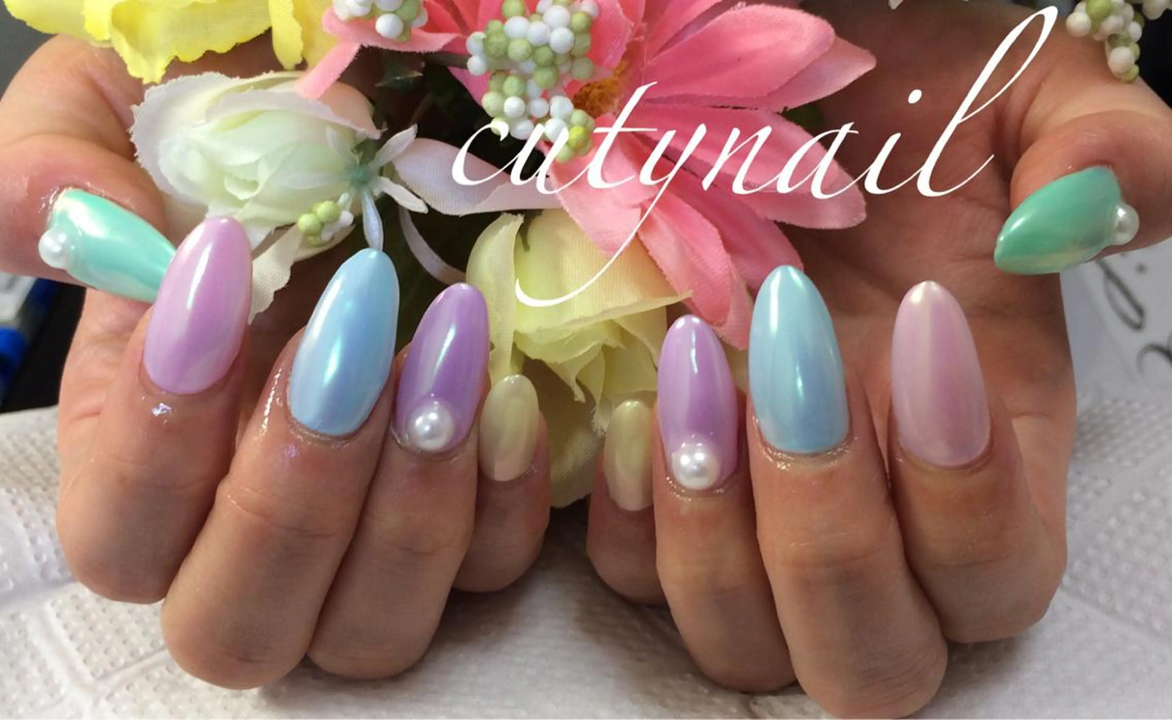 ネイル オーロラネイル ジェルネイル スカルプネイル cuty nailのネイルデザイン