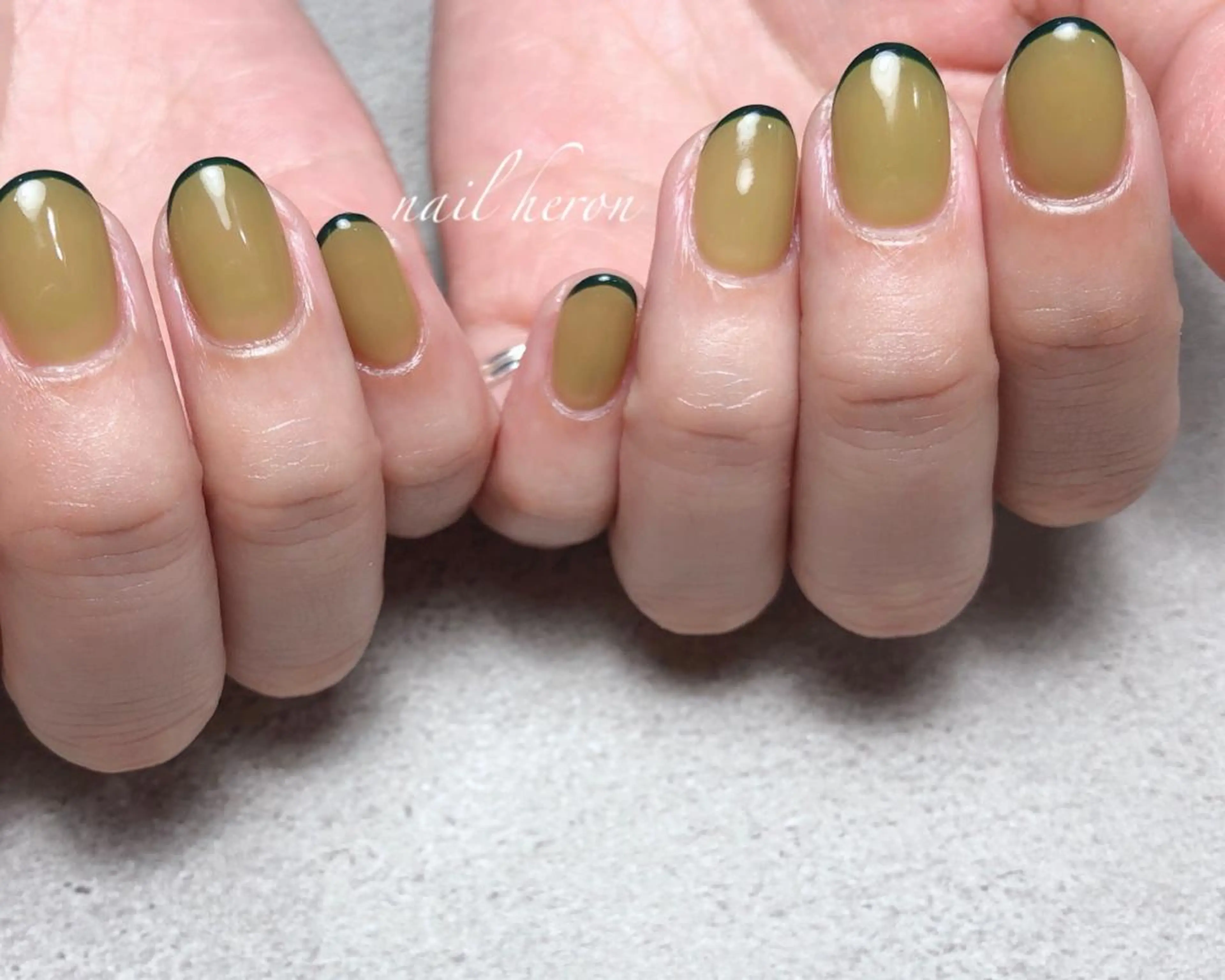 ネイル フレンチネイル ハンドネイル saki_ nail heronのネイルデザイン