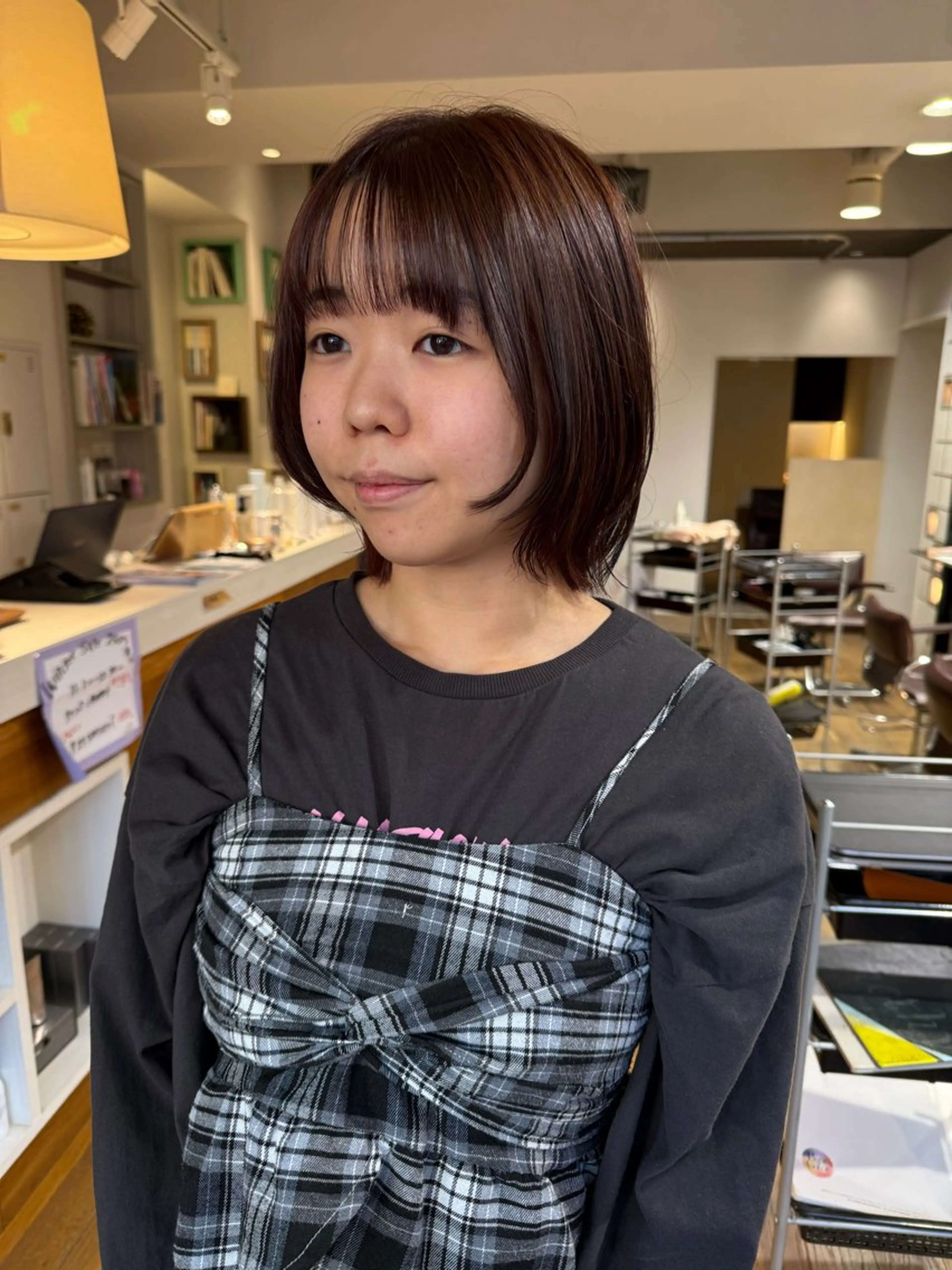 ミディアム ボブレイヤー ボブ レイヤーカット カット ヘアカラー 松本  夏海のヘアスタイル