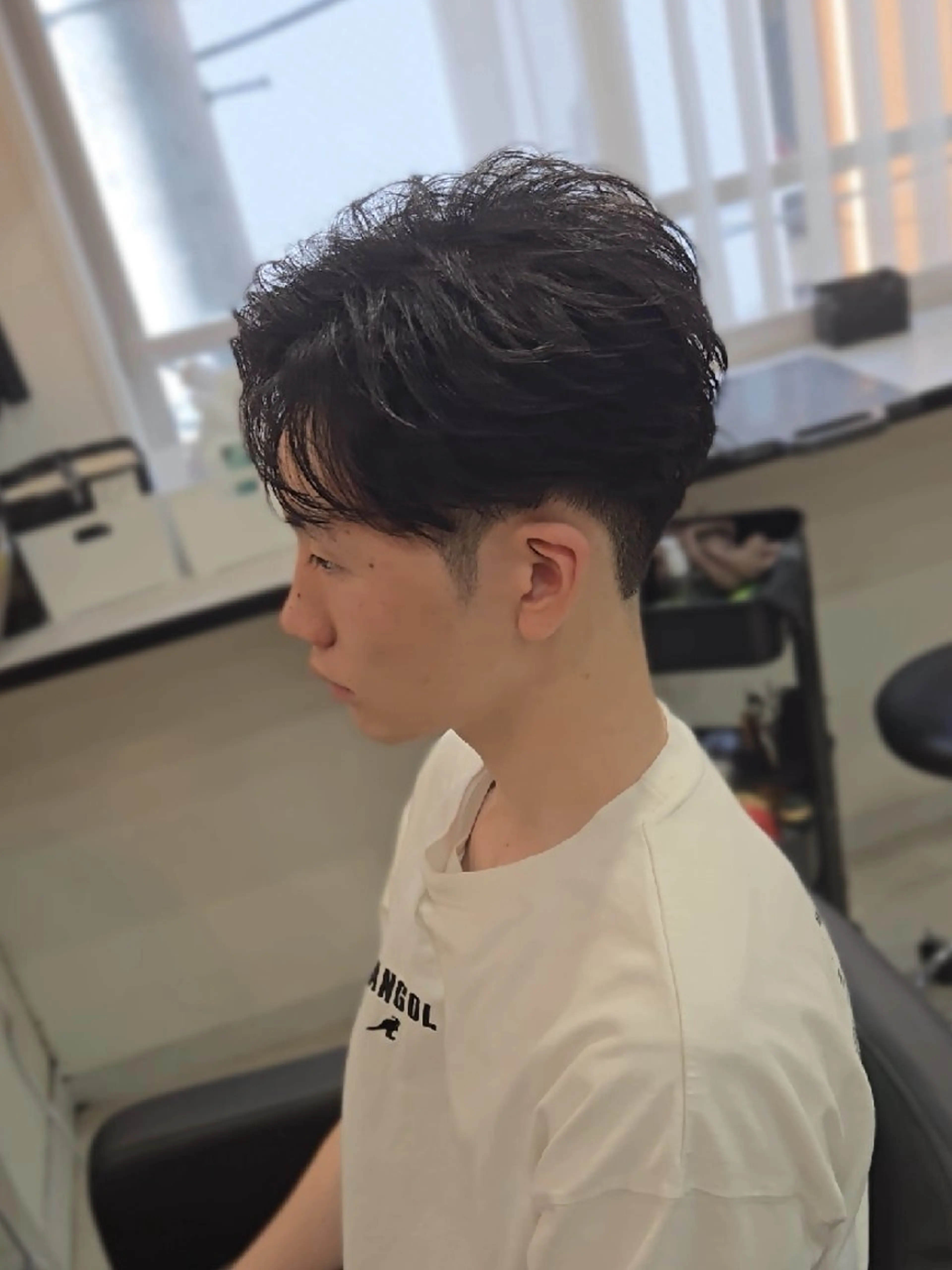 メンズ ミディアム パーマ ミディアムパーマ フェザーパーマ メンズパーマ カット パーマ ヘアセット LEN名古屋/パーマ 海外ヘア/メンズ特化のヘアスタイル