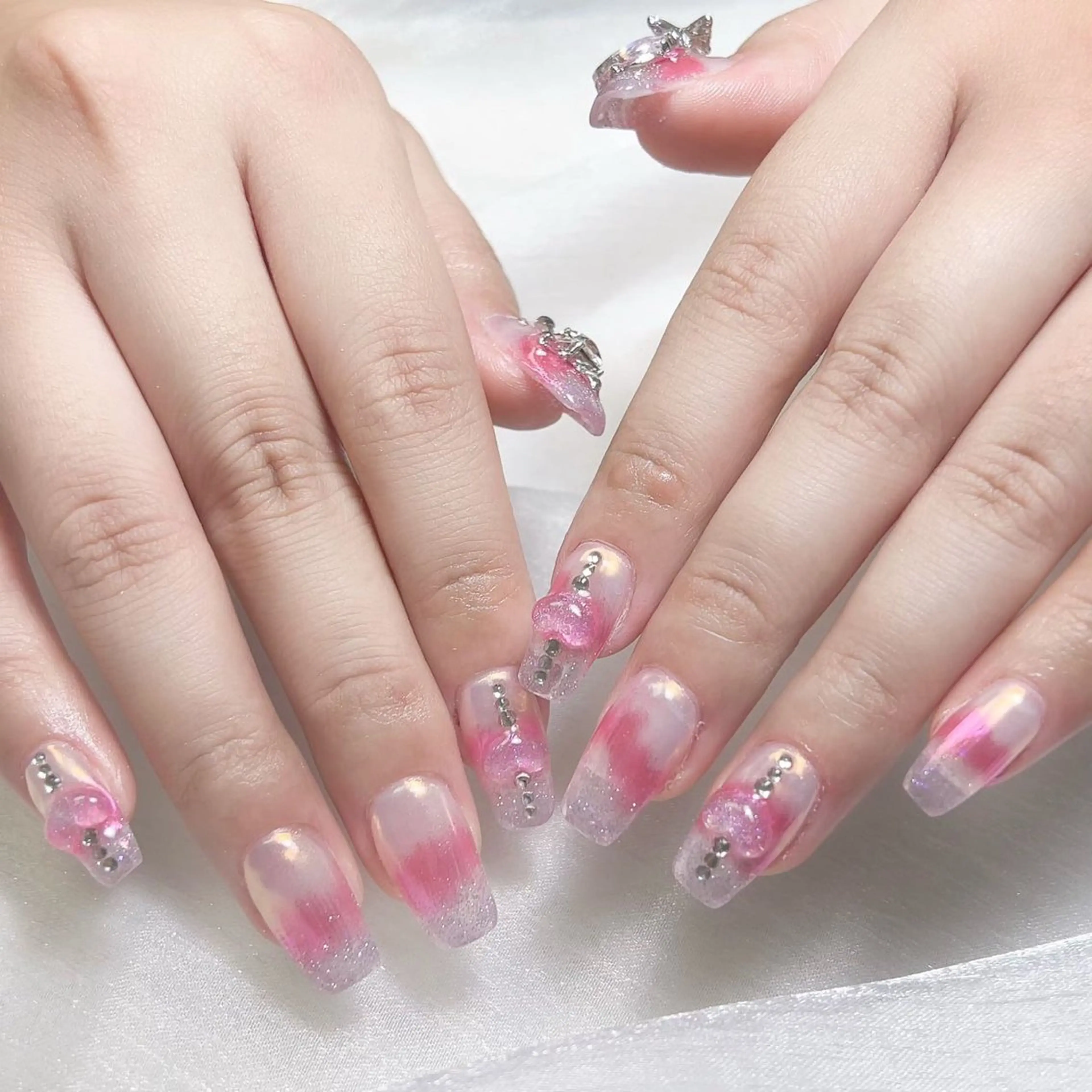 ネイル ゴージャス 持ち込み Nail salon 木にいるのネイルデザイン