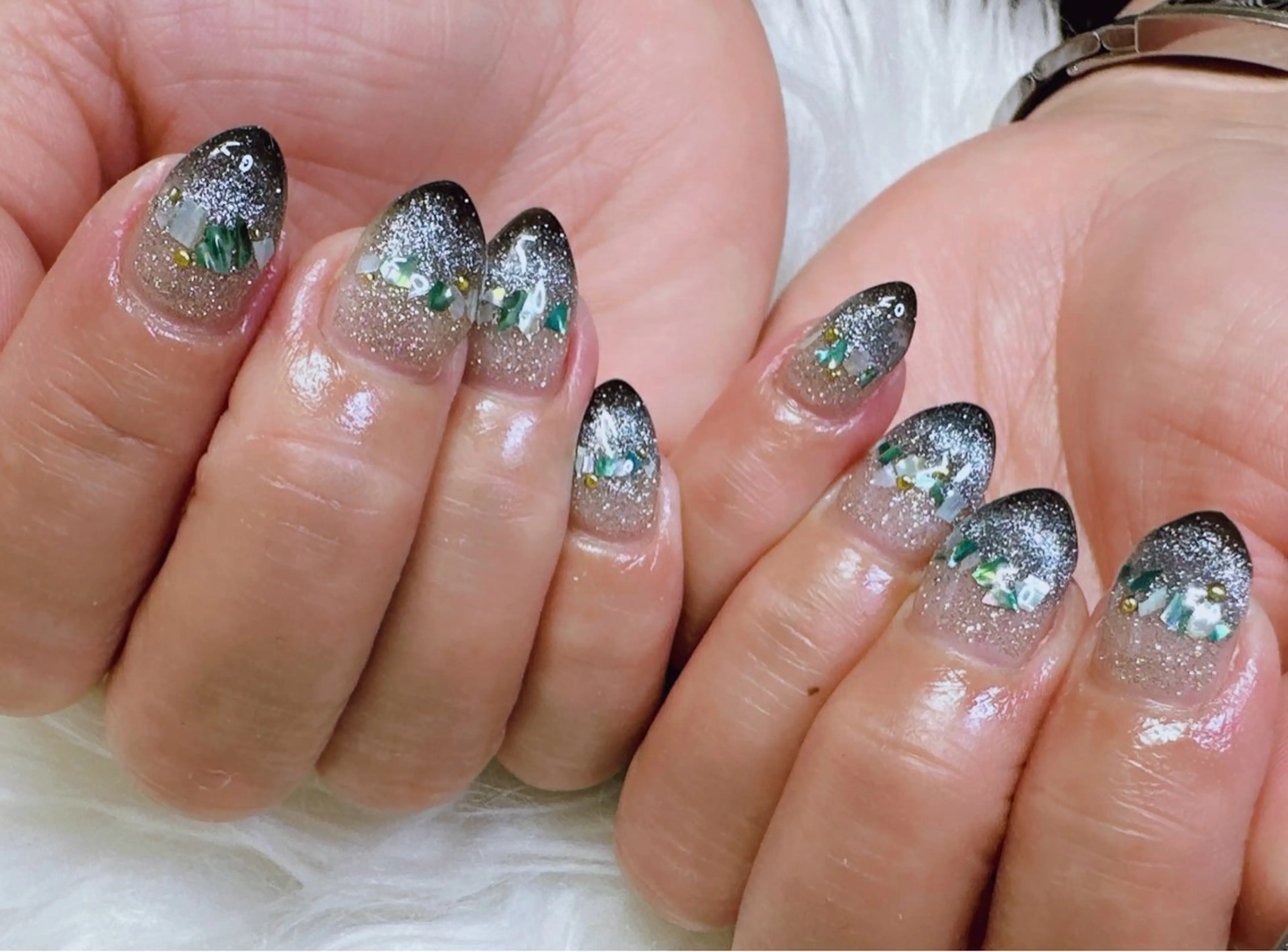 ネイル 高島 夏海のネイルデザイン