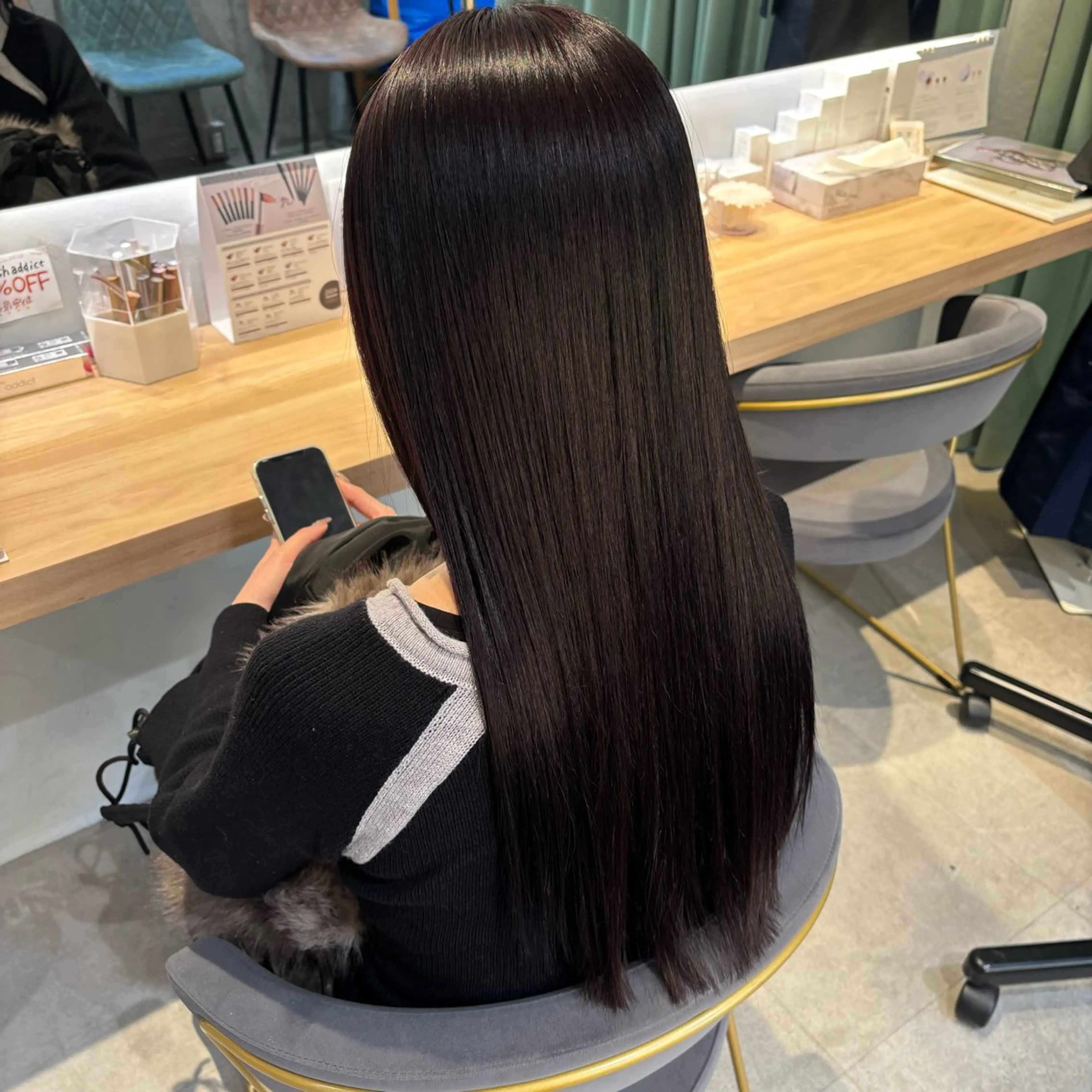 ロング カラー ヘアカラー トリートメント りあの🎀 /暖色カラー🍒のヘアスタイル