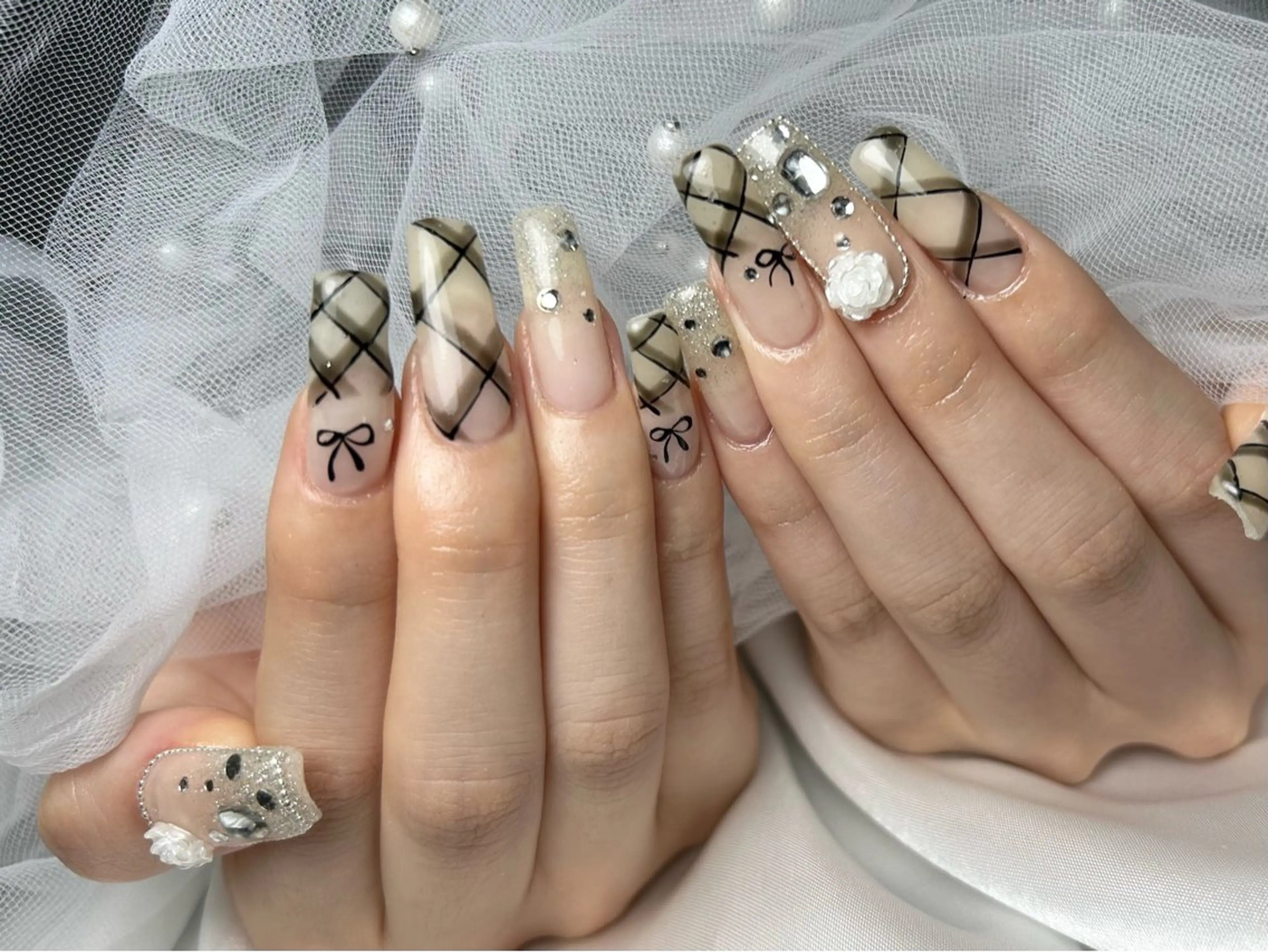 ネイル ハンドネイル フットネイル rea .のネイルデザイン