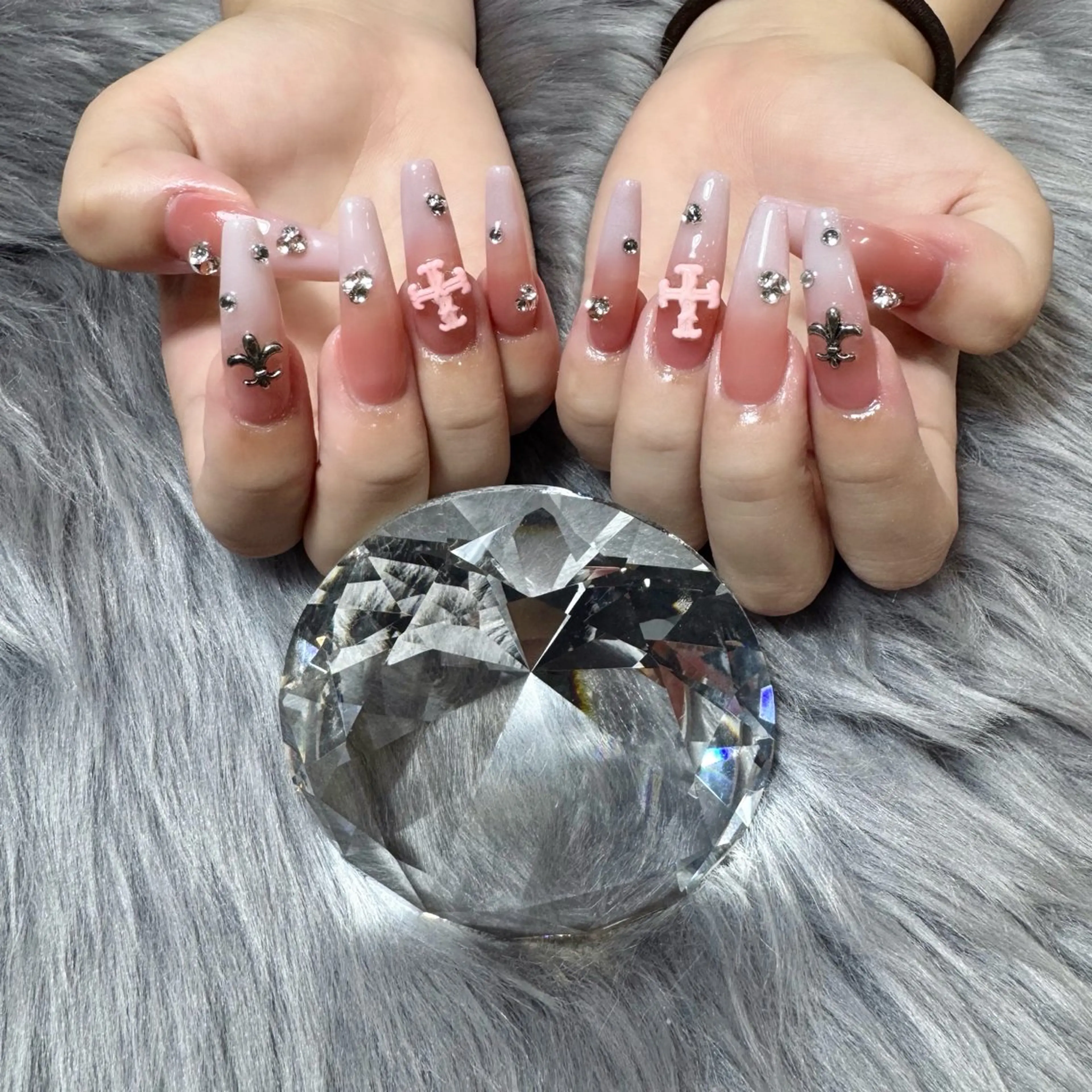ネイル ハンドネイル Doris Nail Salonのネイルデザイン
