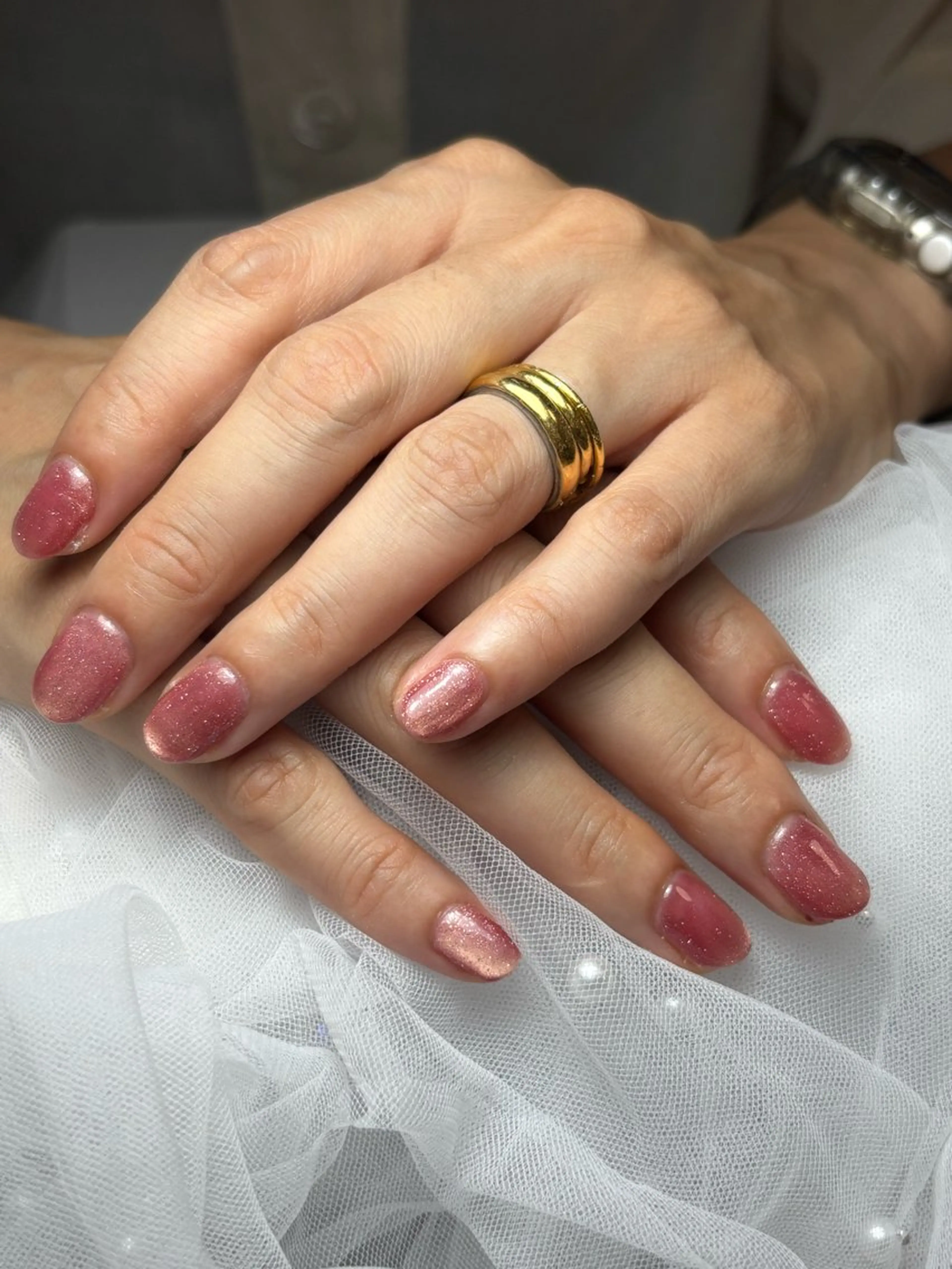 ネイル マグネットネイル マグネットワンカラー ワンカラーネイル 三本 綾奈のネイルデザイン