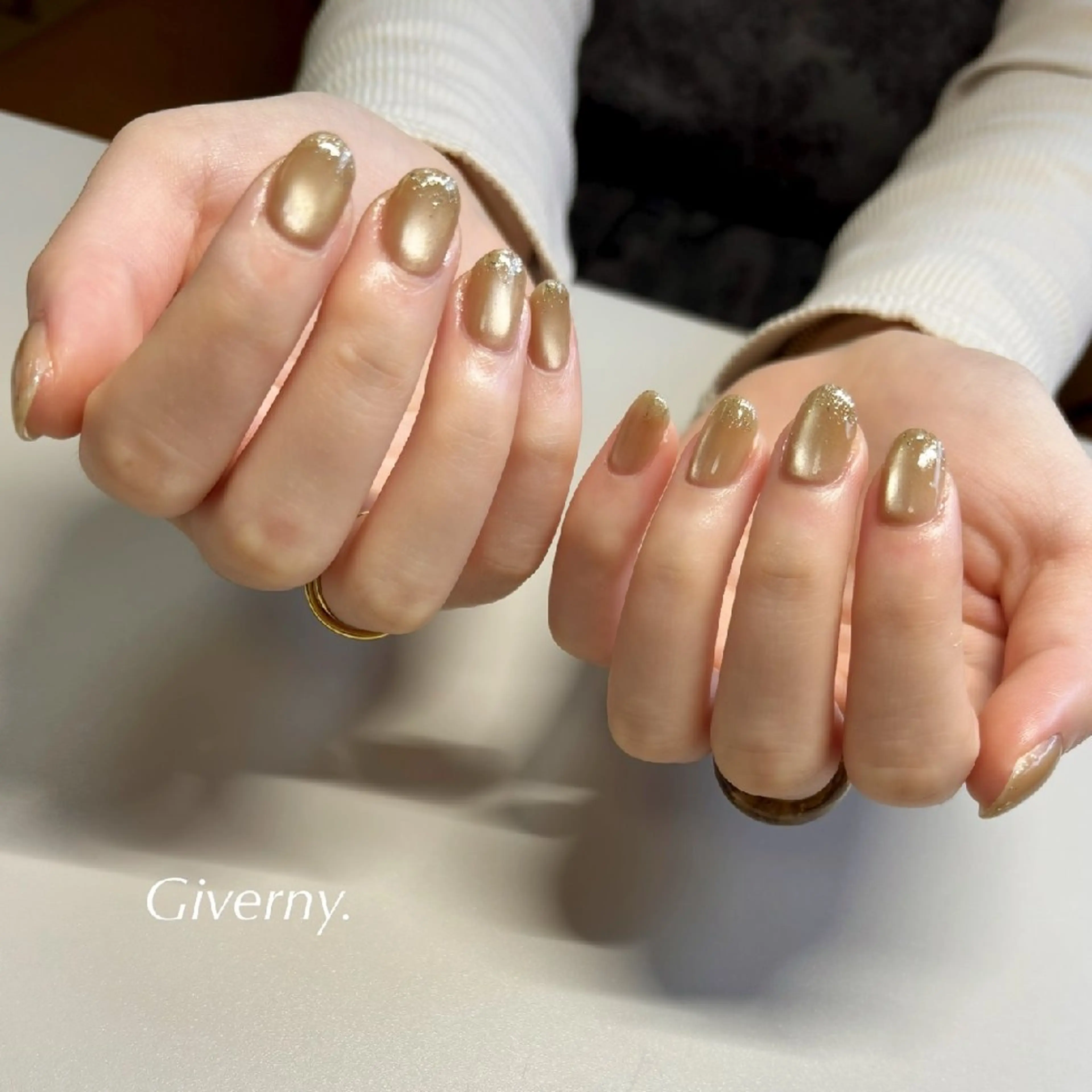 ネイル ラメ(グリッター) マグネットネイル オフィスネイル ハンドネイル Giverny .のネイルデザイン