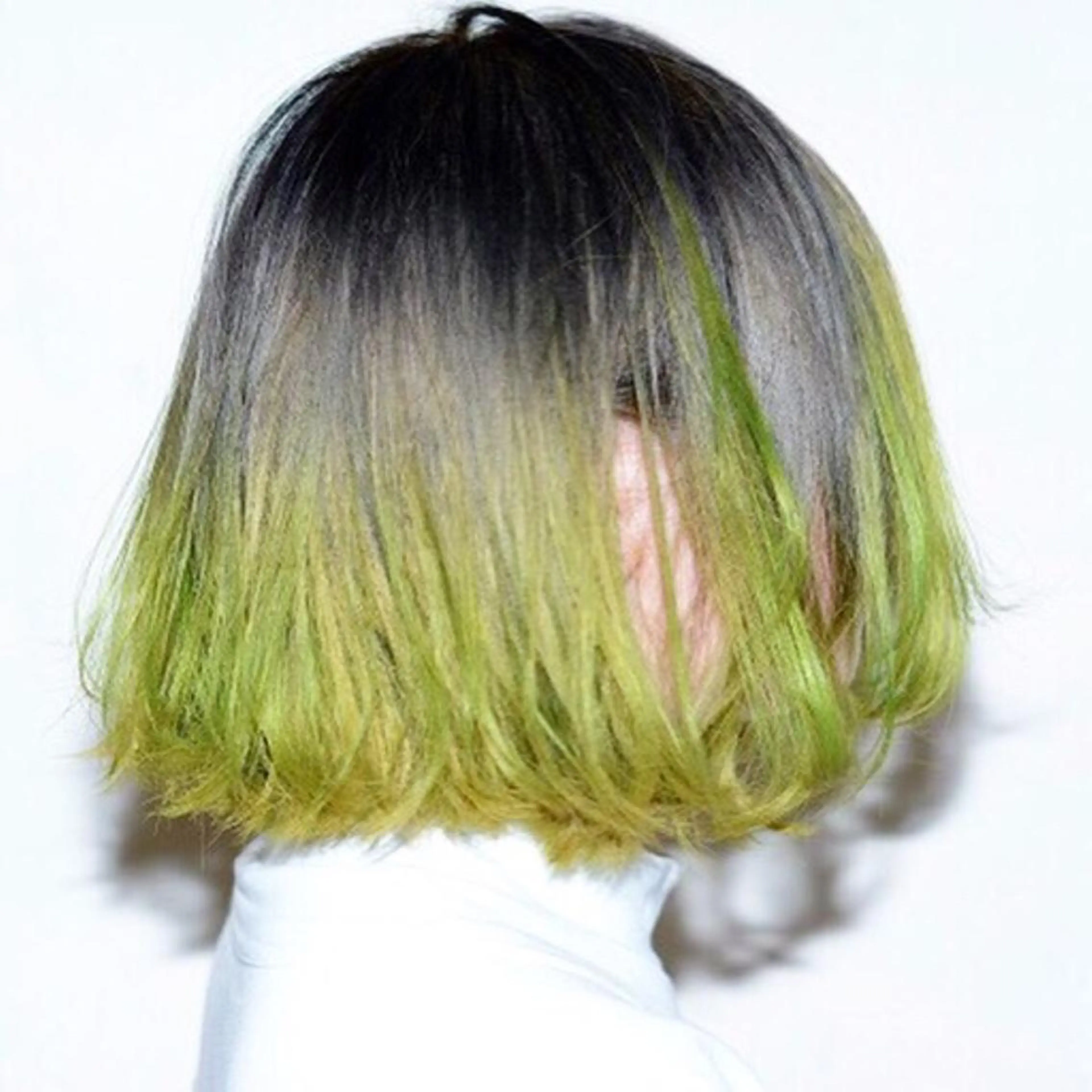 カラー グラデーションカラー ケアブリーチ特化🍀 ハイライトOK寛也のヘアスタイル