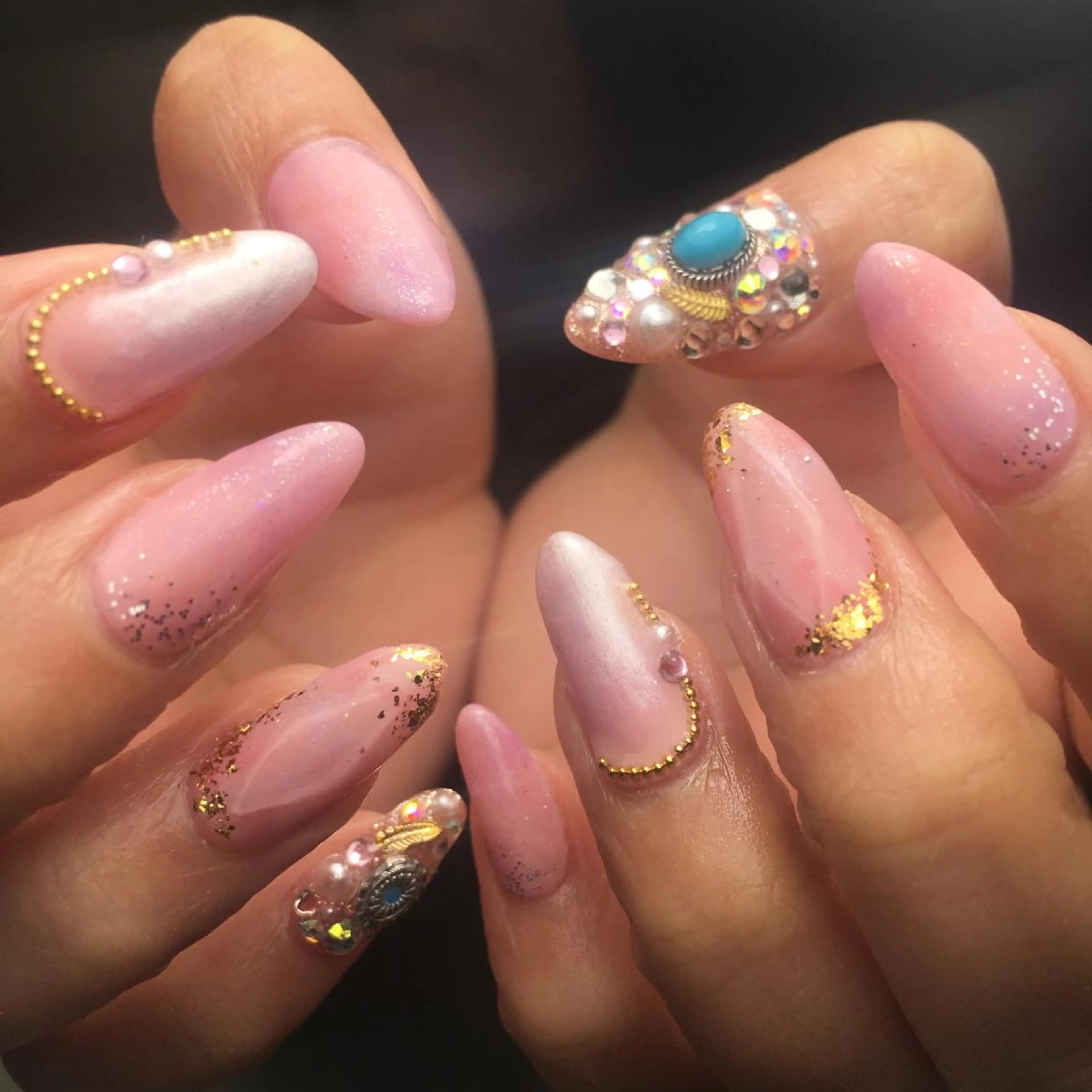ネイル NAILSALON RandU...のネイルデザイン
