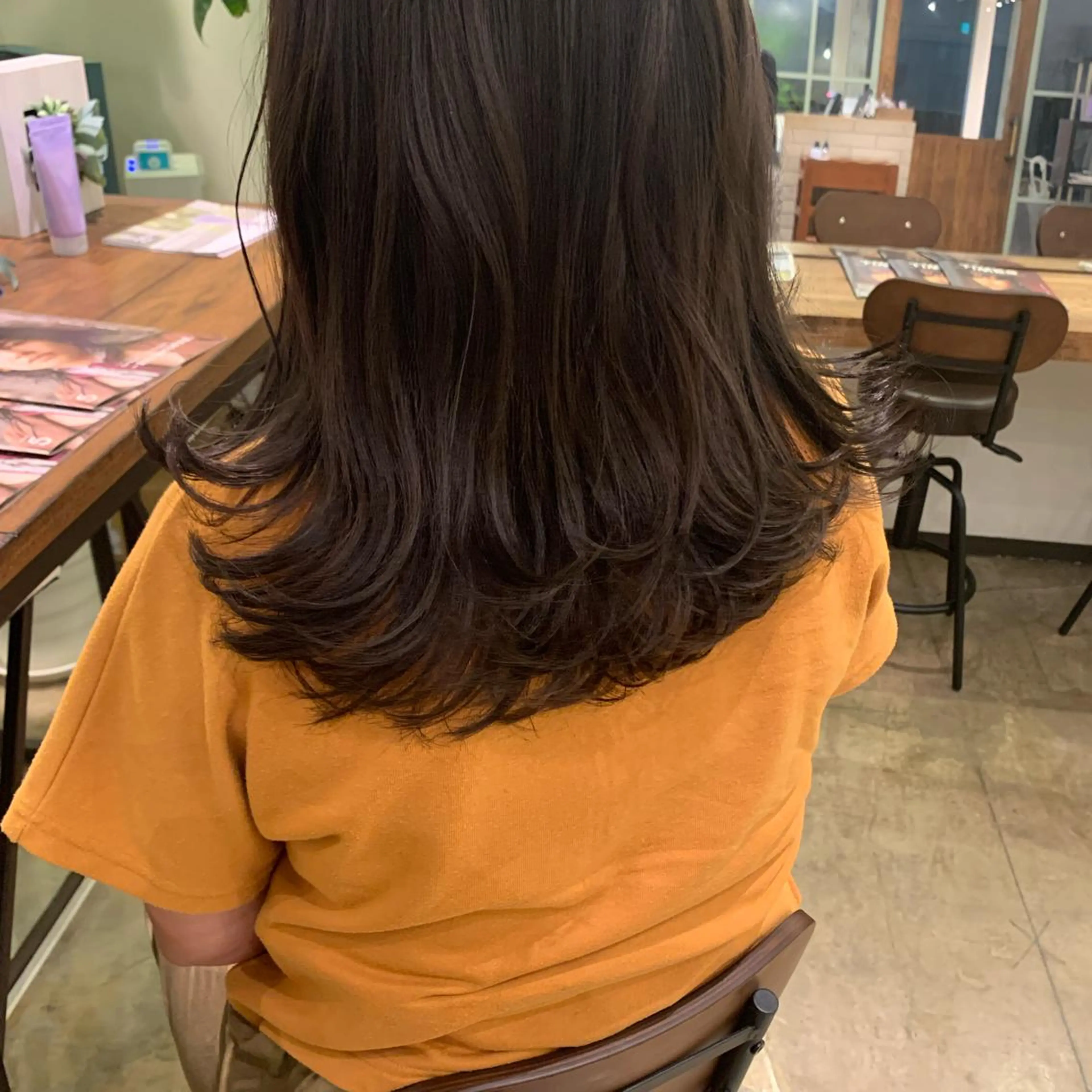 セミロング カラー 【完全個室】髪質改善 暖色カラー/山崎唯奈のヘアスタイル