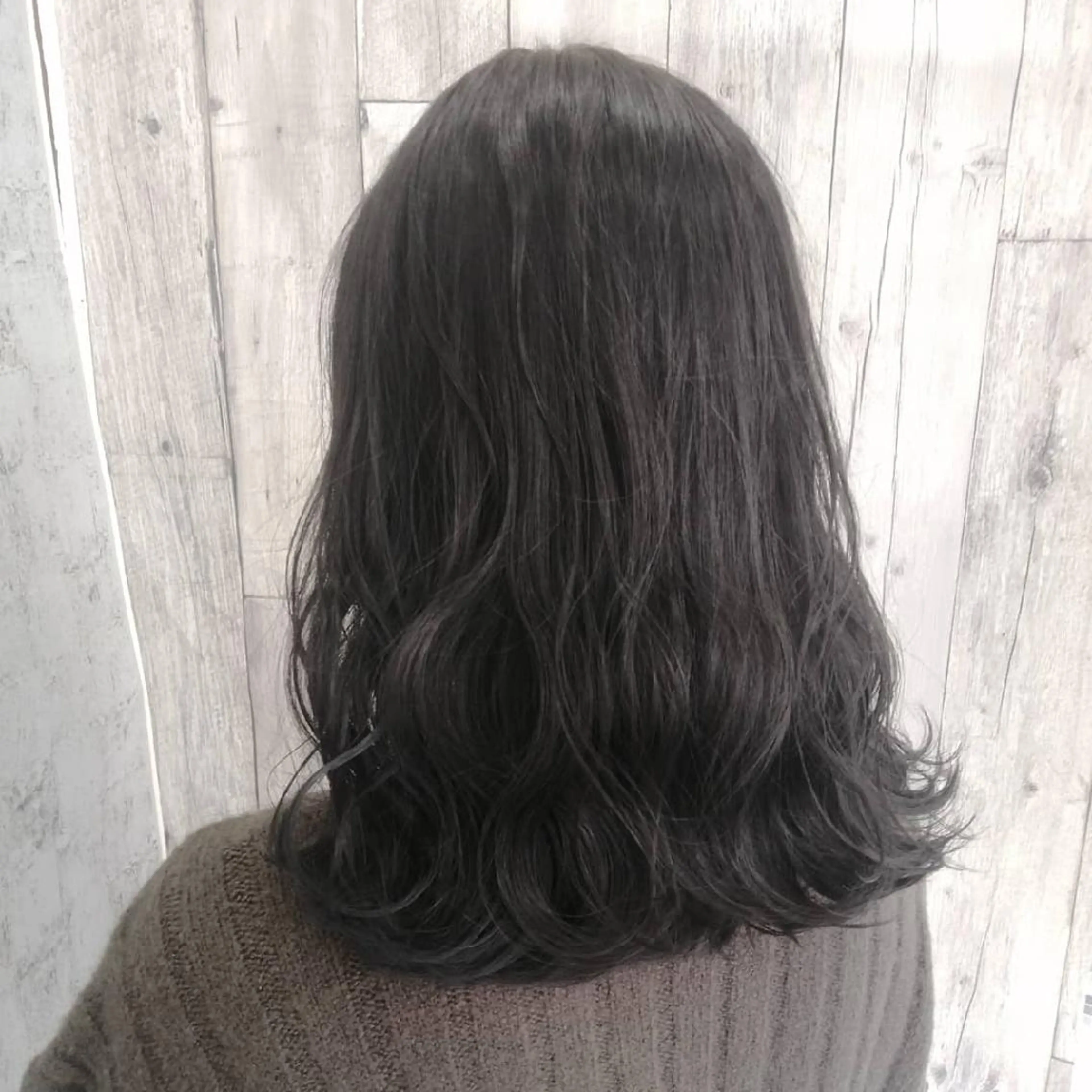 ミディアム カラー 透明感カラー グレージュ イルミナカラー カット ヘアカラー トリートメント sato shoheiのヘアスタイル