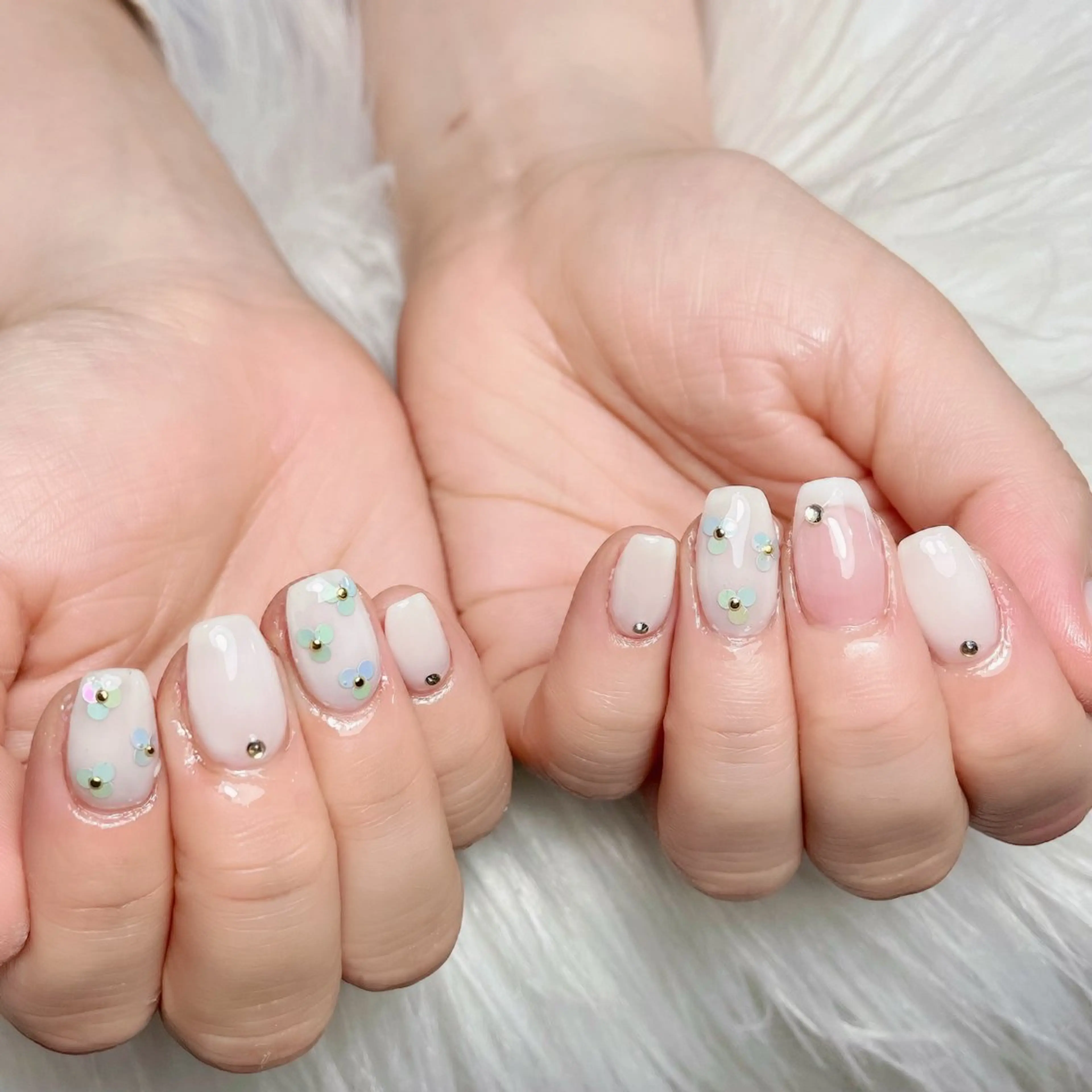 ネイル ハンドネイル RosyBeauty Salonのネイルデザイン