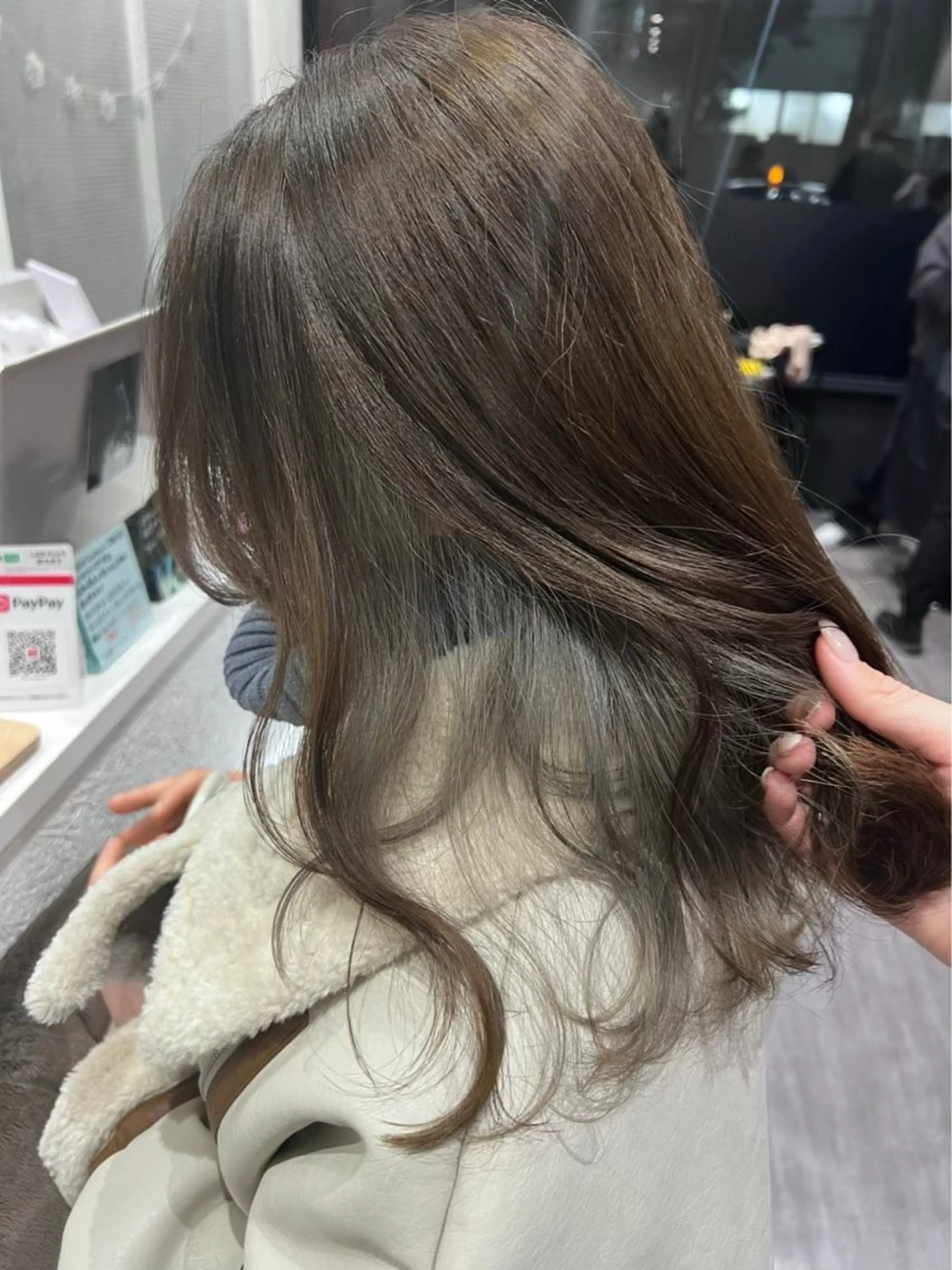 セミロング みゆ/ カラーリスト🎀のヘアスタイル