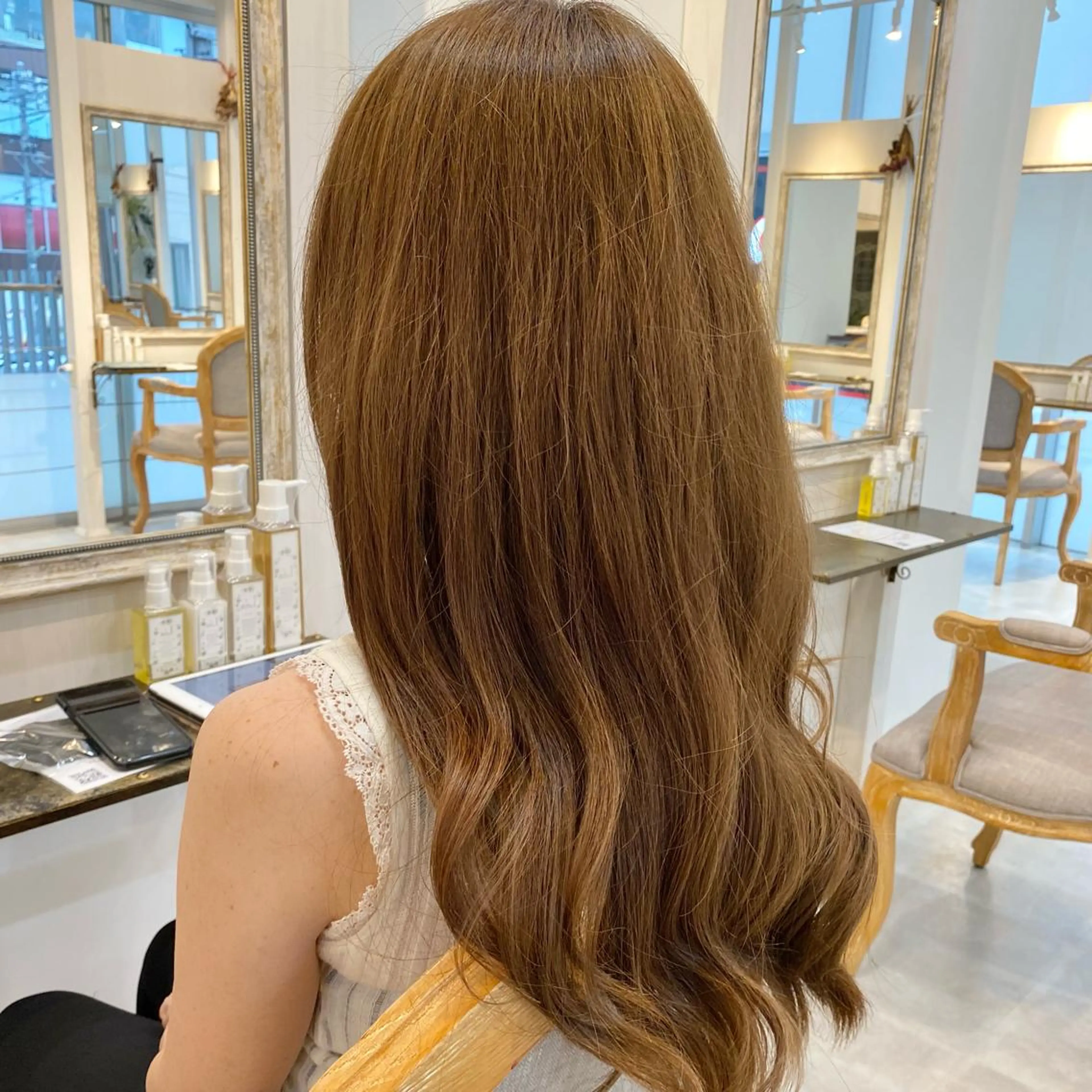 ロング カラー ブリーチなし✨艶髪 カラー𓃲YAGIのヘアスタイル