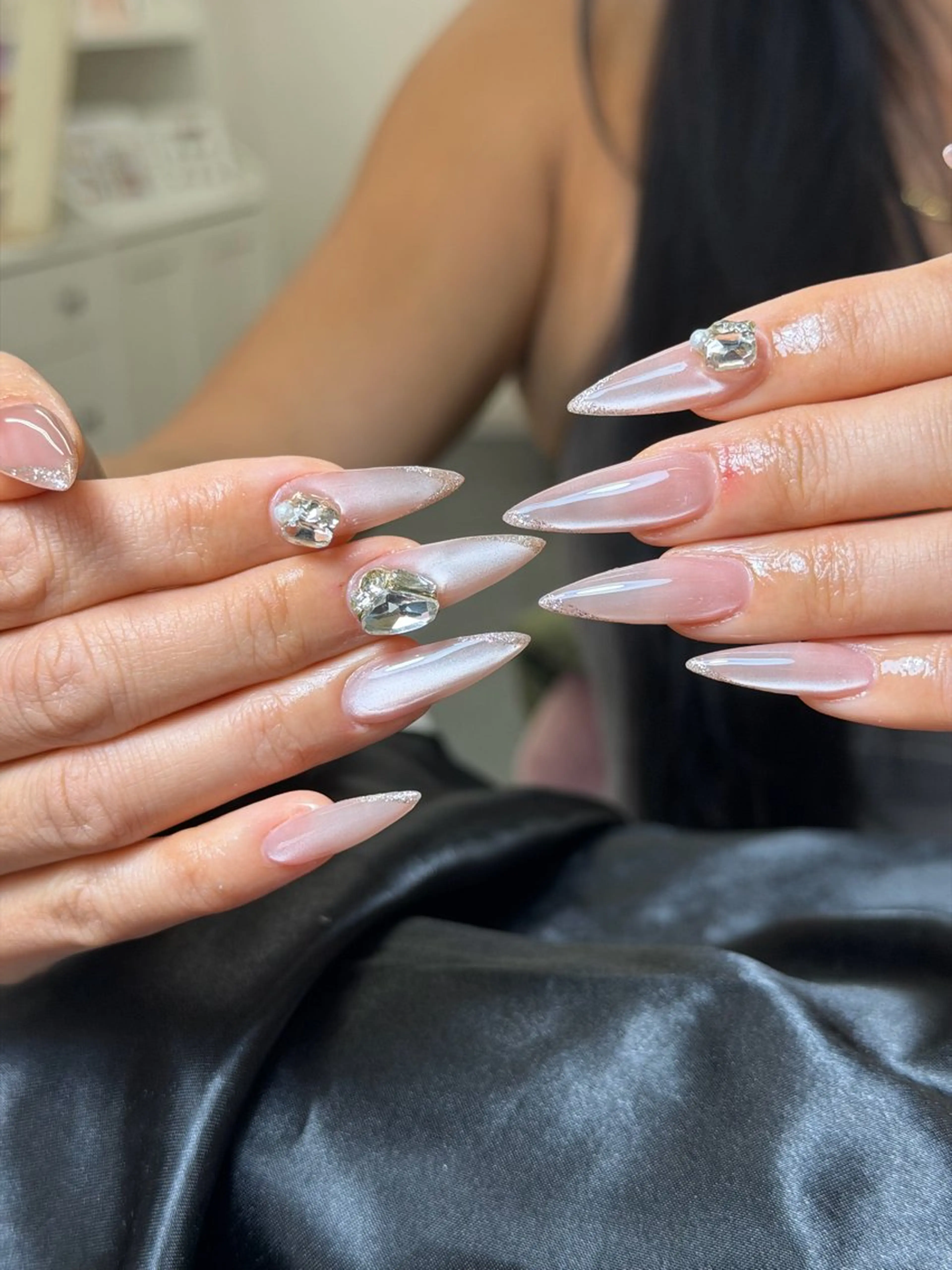 ネイル 韓国ネイル 持ち込み ニュアンスネイル ワンホンネイル ハンドネイル Mio Nailのネイルデザイン