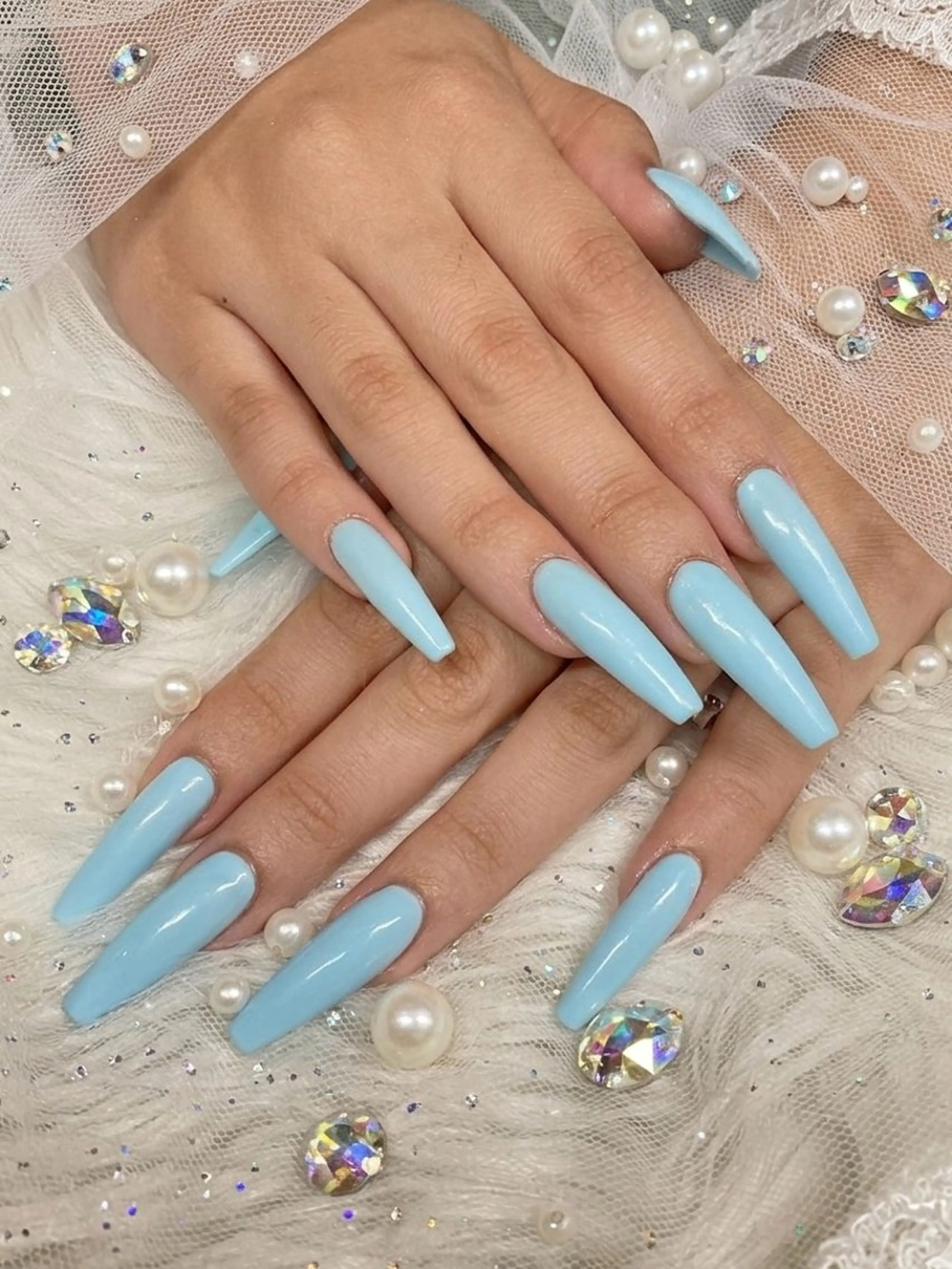 ネイル ブルー ロングネイル ワンカラーネイル パステルネイル シンプルネイル ハンドネイル TUNEHA堂 (チュネハドウ)のネイルデザイン