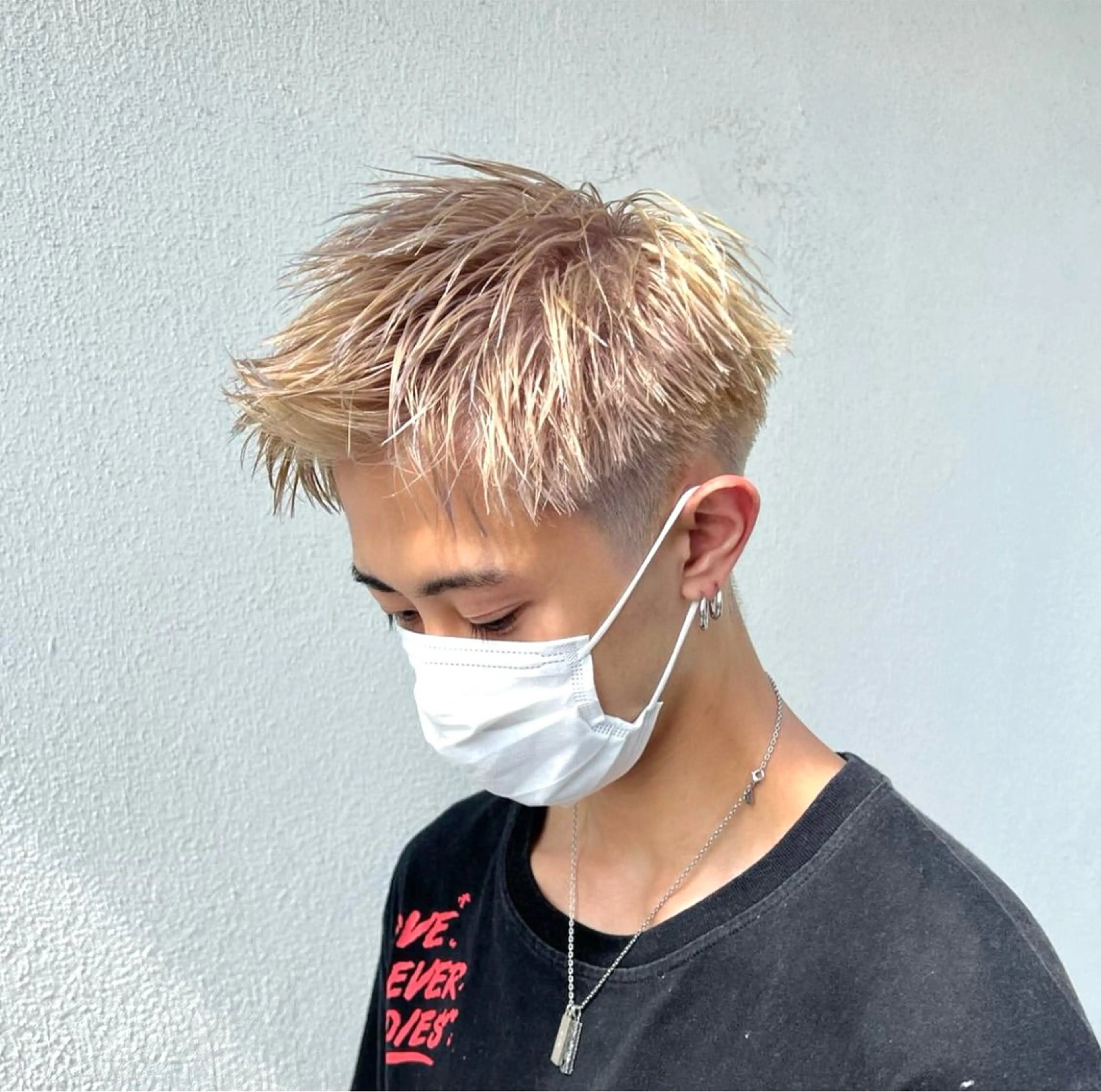 ショート カラー メンズ カット ヘアカラー 湘南のパーマ職人 🔥清水琉葵🔥のヘアスタイル