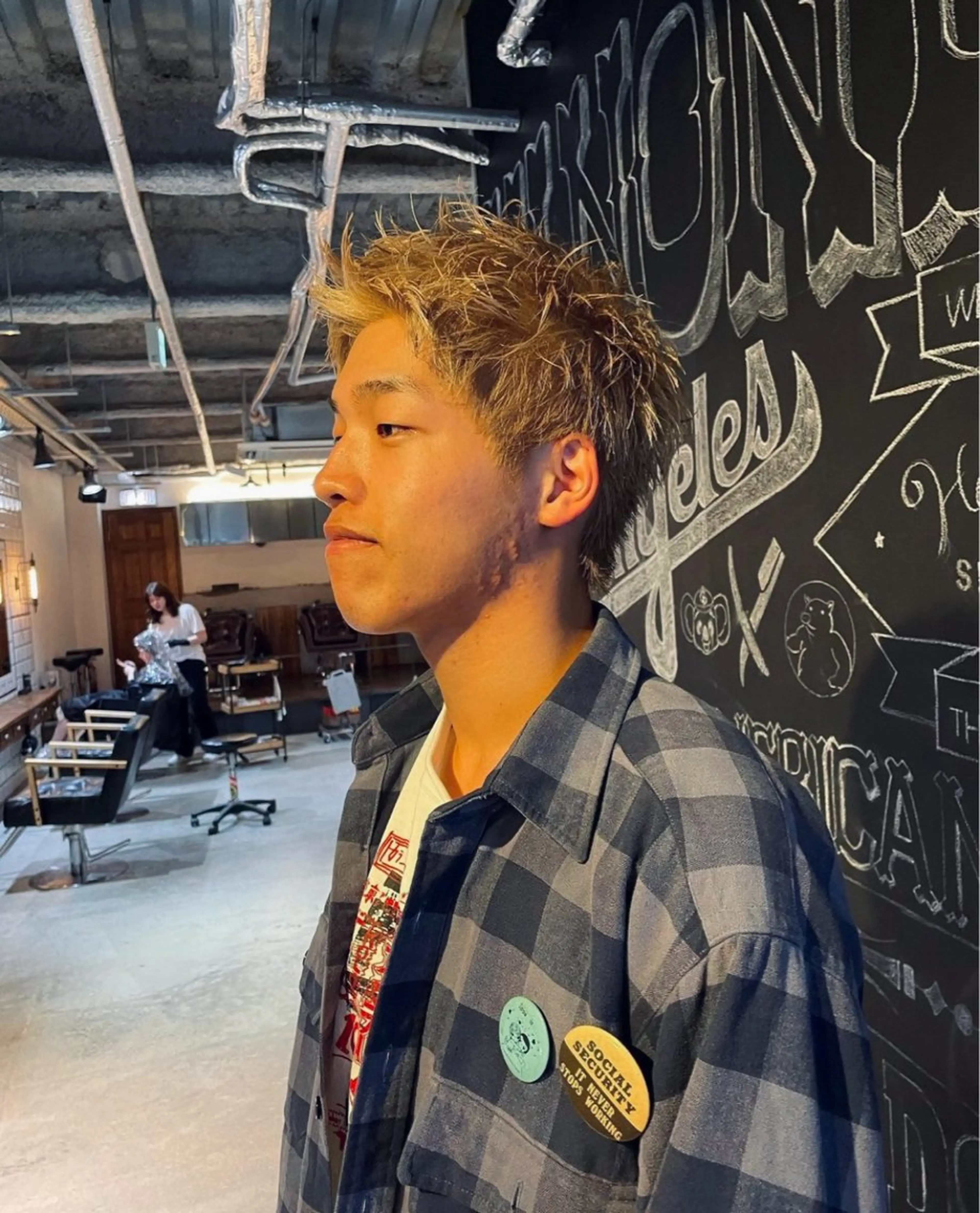 【NEW】カット＋キラテラカラー＋3ステップトリートメントの写真