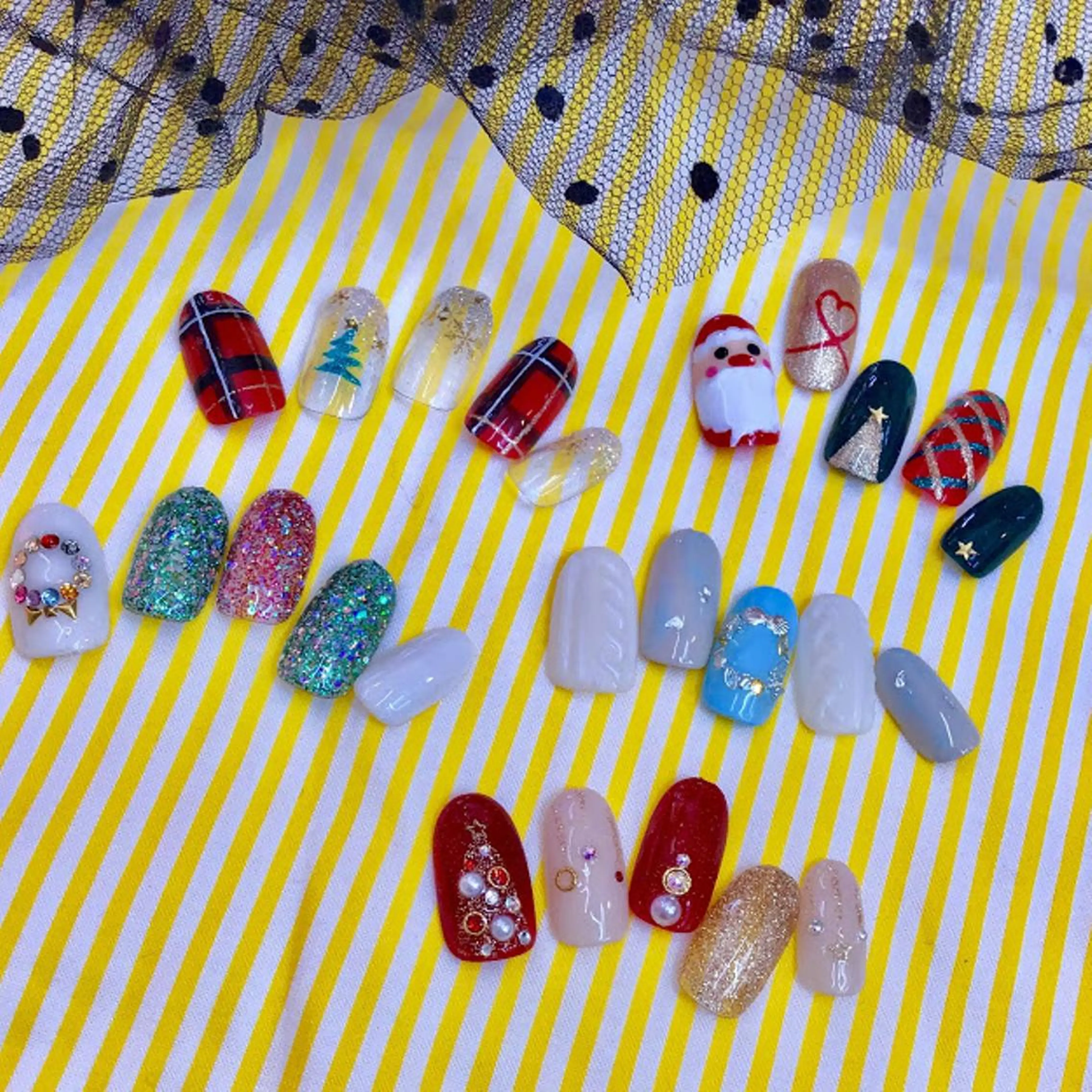 ネイル キャンアイドレッシー 海老名のネイルデザイン