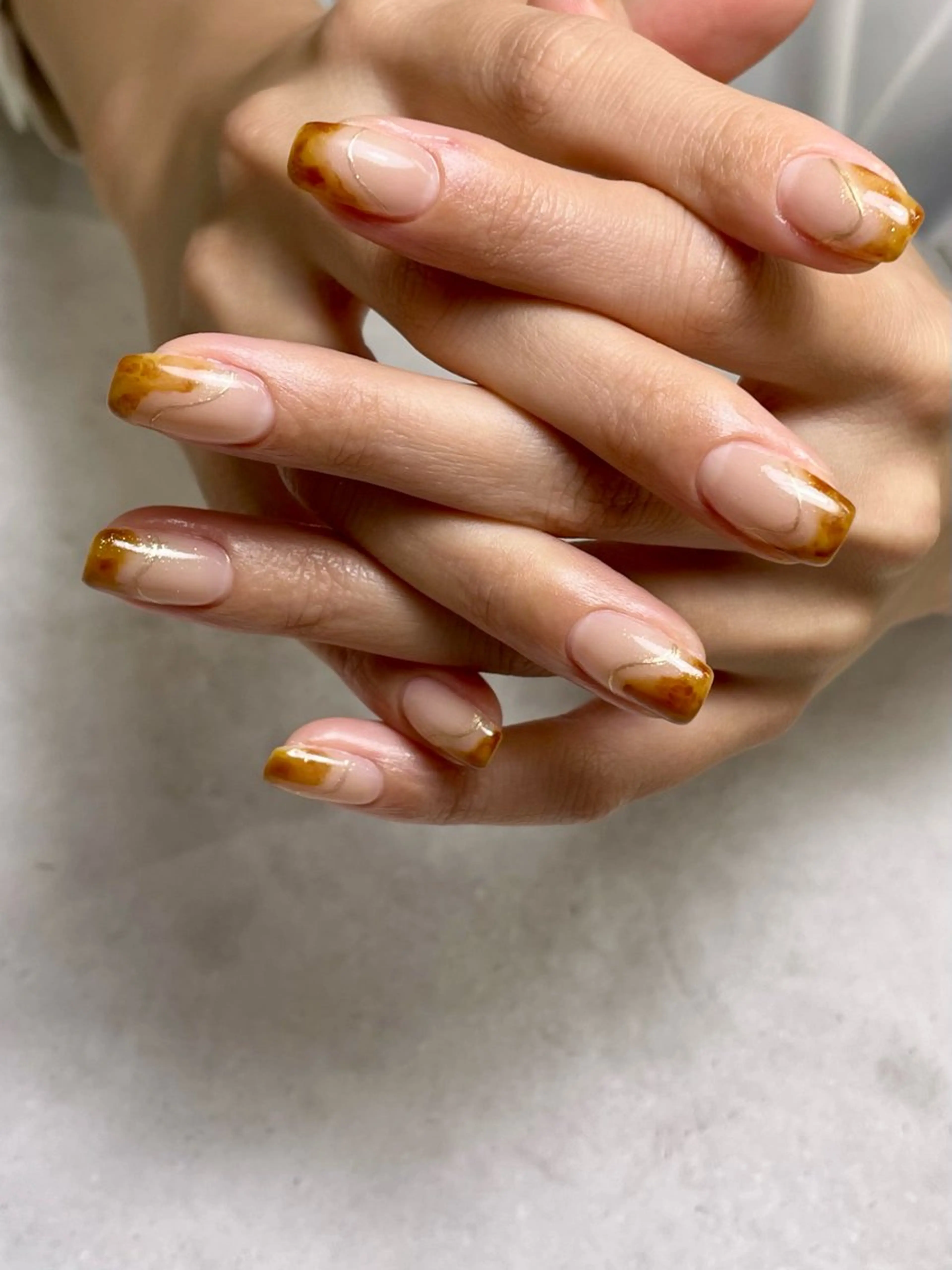 ネイル べっ甲ネイル フレンチネイル Rili Hondaのネイルデザイン