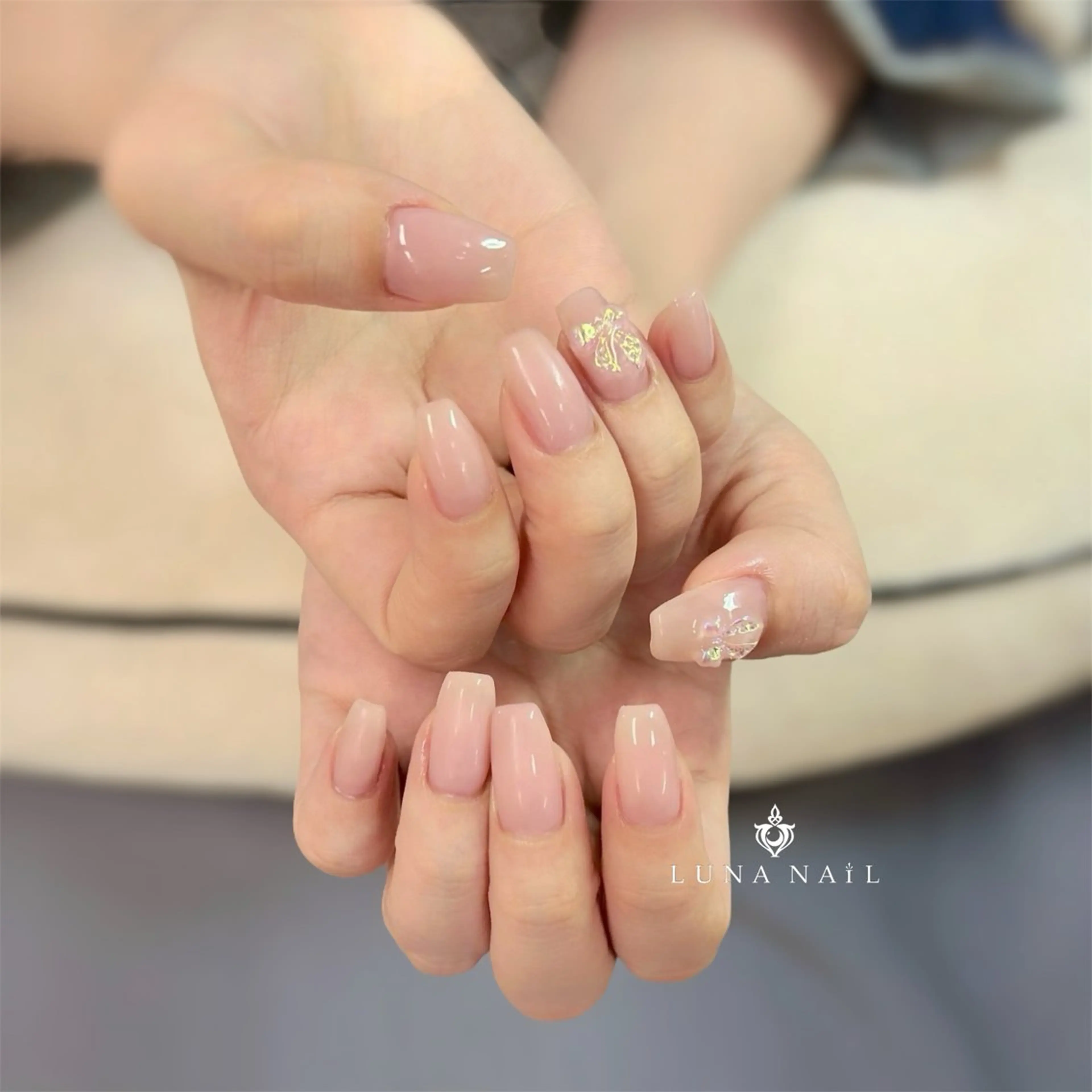 ネイル アトリエ　ミモザ所属・いまむら あかりのネイルデザイン