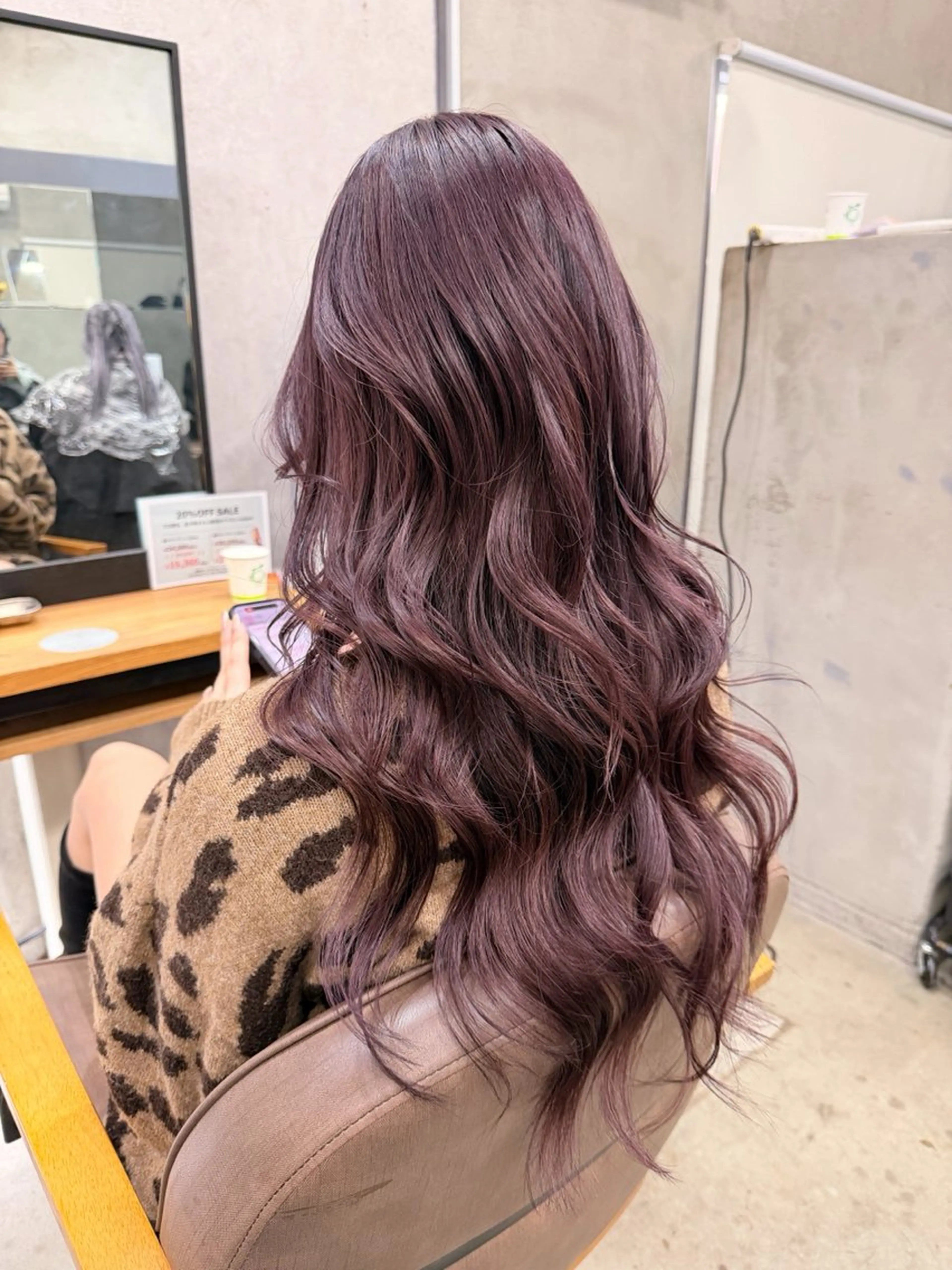 セミロング カラー ラベンダーカラー レイヤーカット ヘアカラー トリートメント AiM 大名　似合わせカットのヘアスタイル