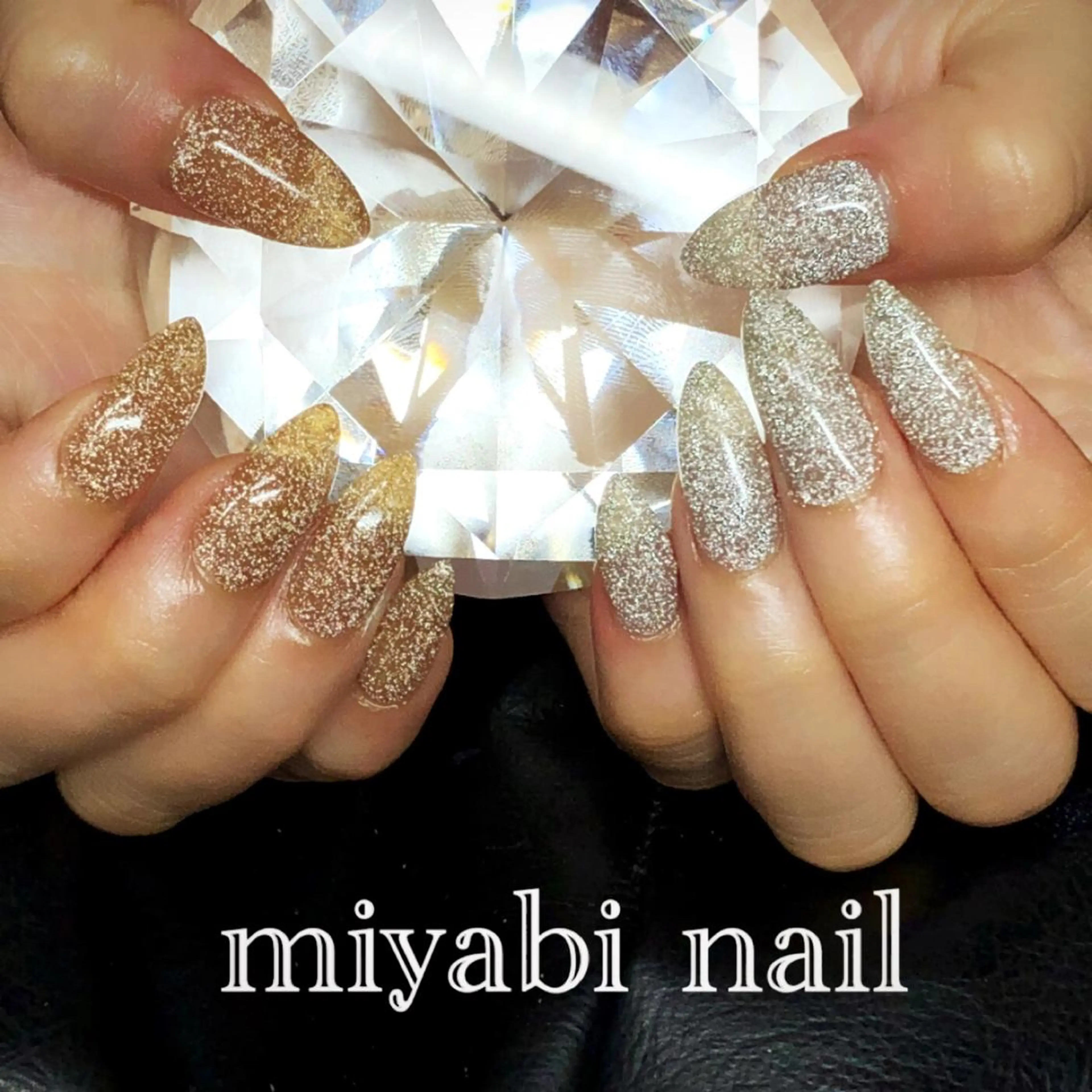 ネイル ブラウン フラッシュネイル ジェルネイル キラキラネイル ラメ(グリッター) ハンドネイル miyabi nail 桂川駅近くのネイルデザイン