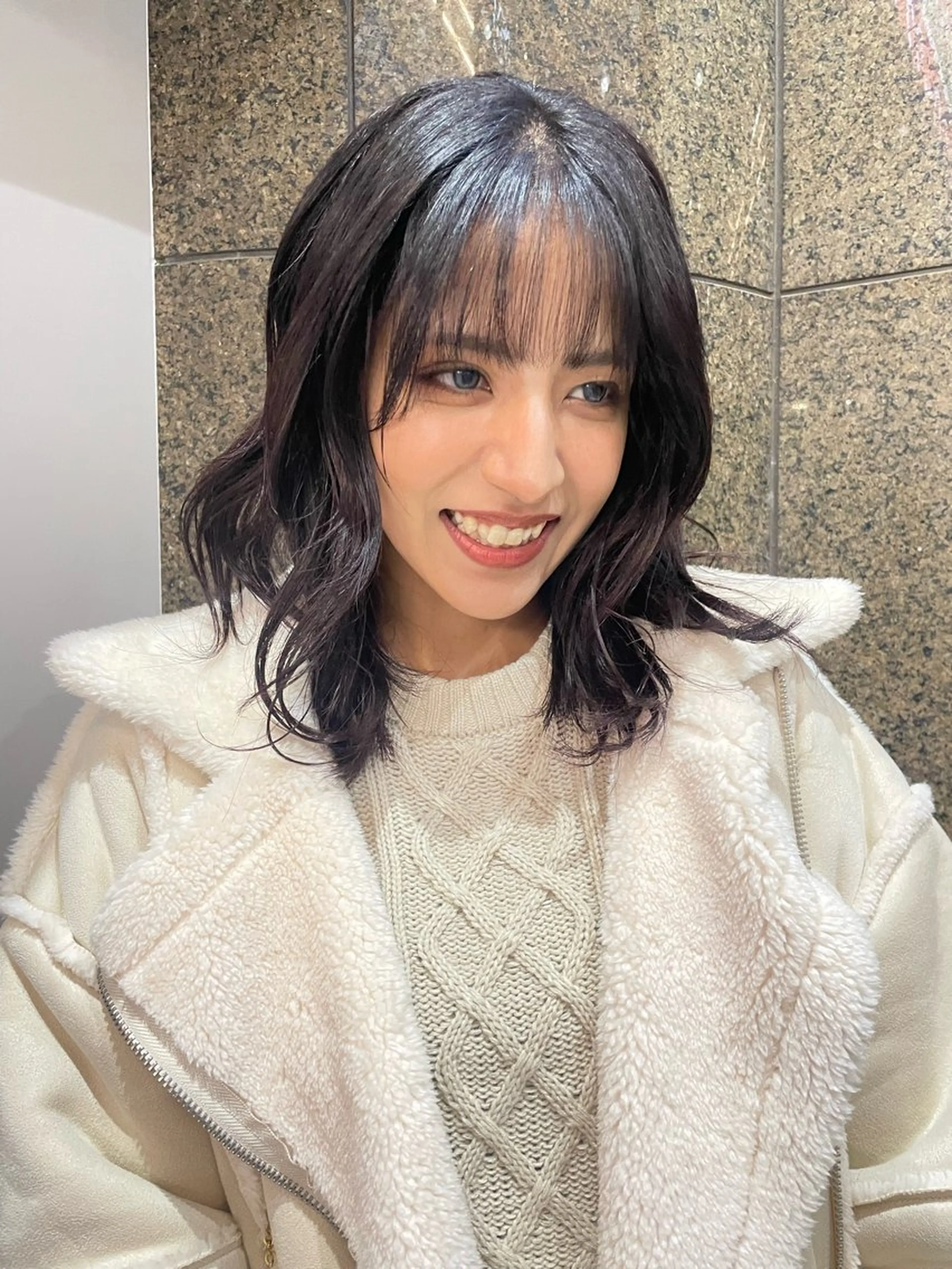 ロング ハイライト/ブリーチ /綾華のヘアスタイル