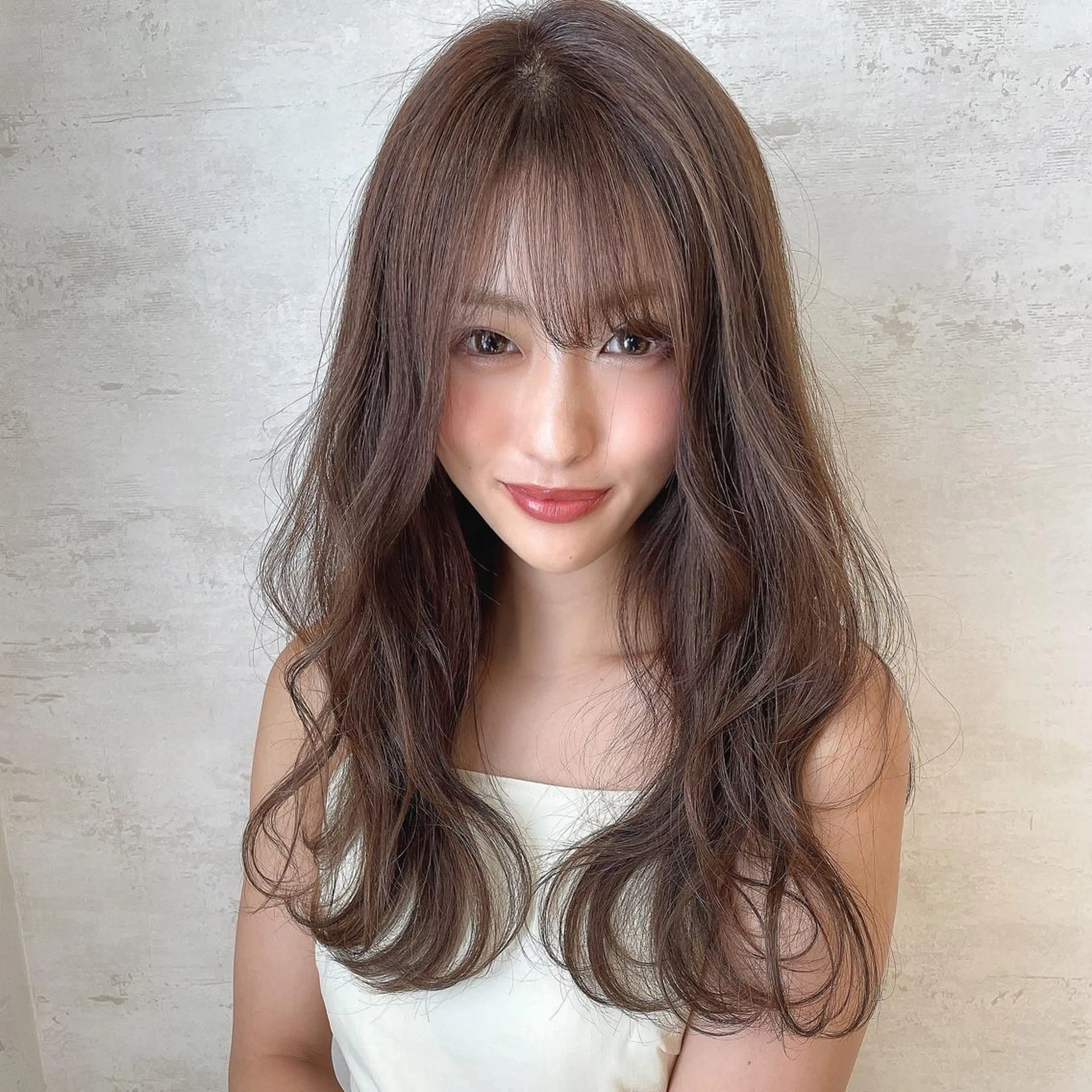 セミロング 木屋元一/透明感 /前髪/ショートボブのヘアスタイル