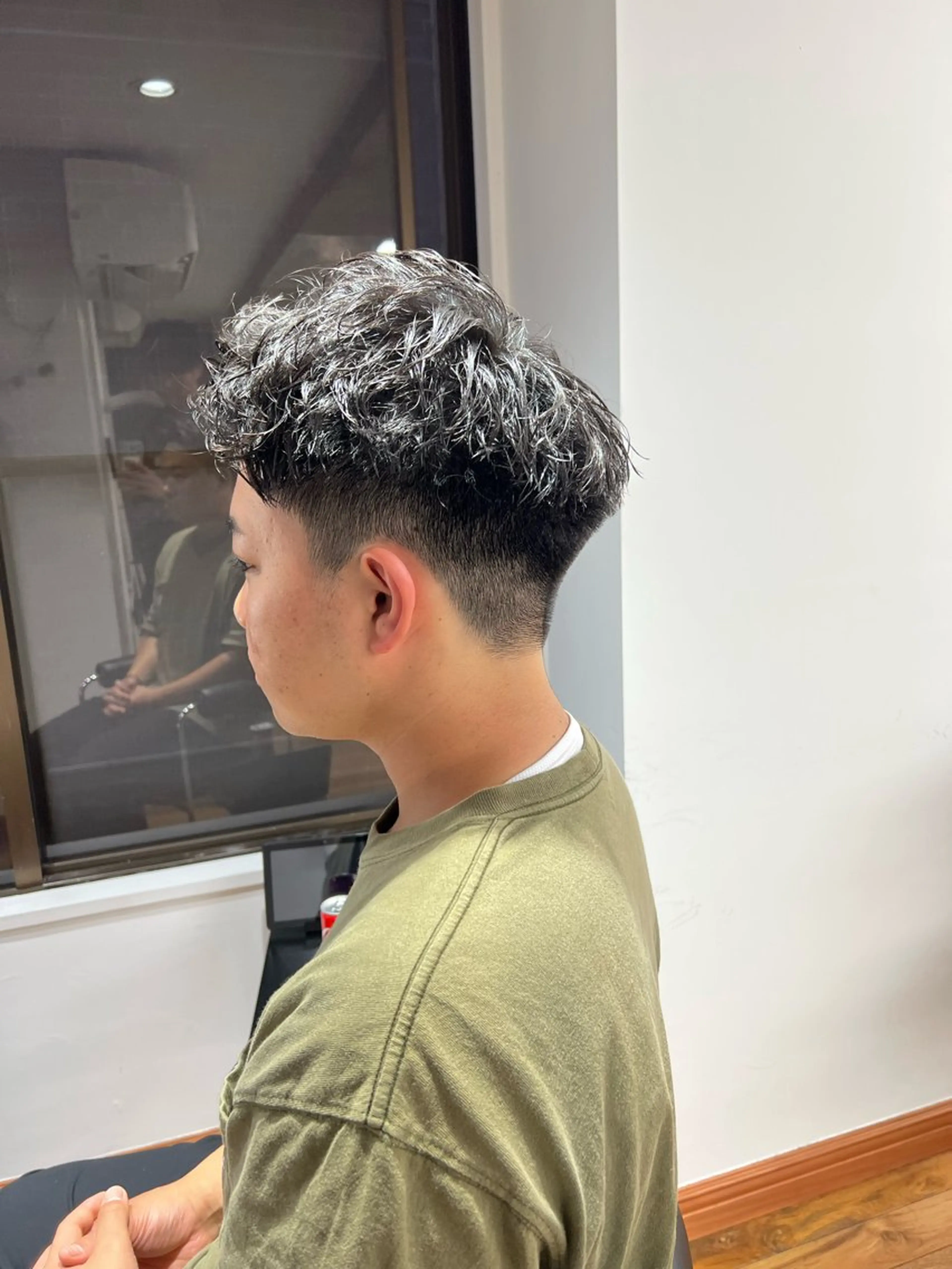 ショート メンズ メンズカット✂️ スキンフェード伊藤陸のヘアスタイル