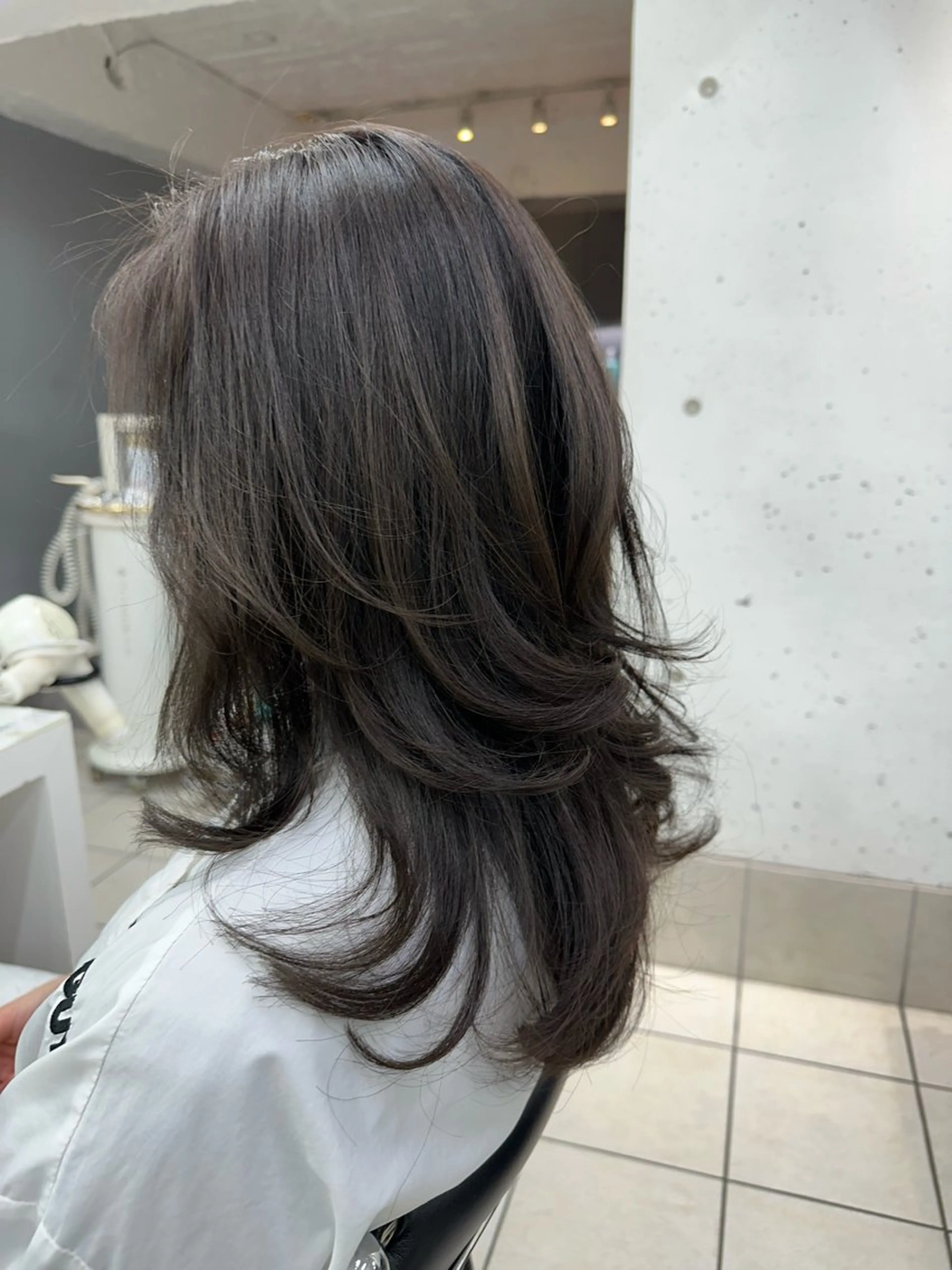 ロング 星野 菜月のヘアスタイル