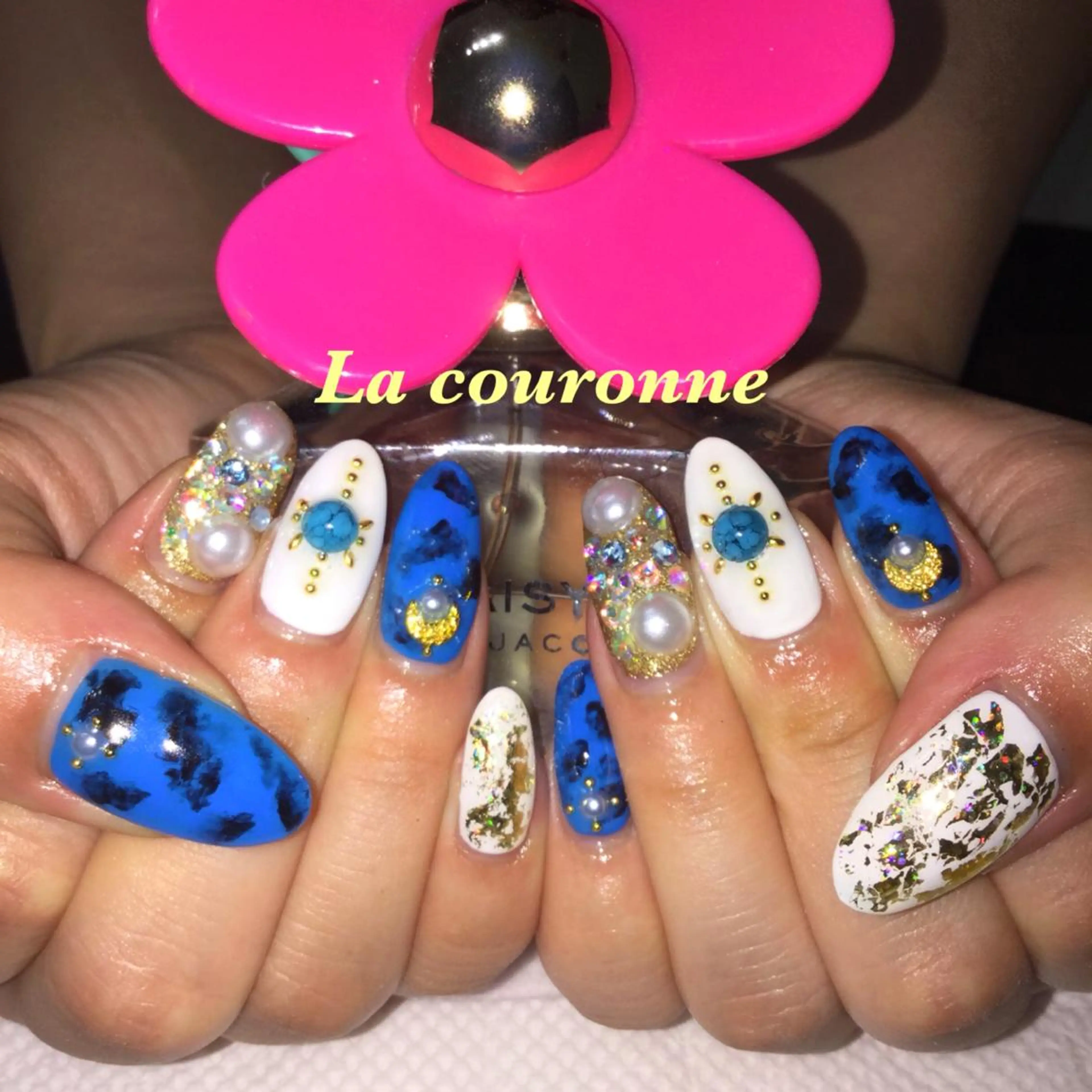 ネイル ハンドネイル Lacouronne NATSUMIのネイルデザイン