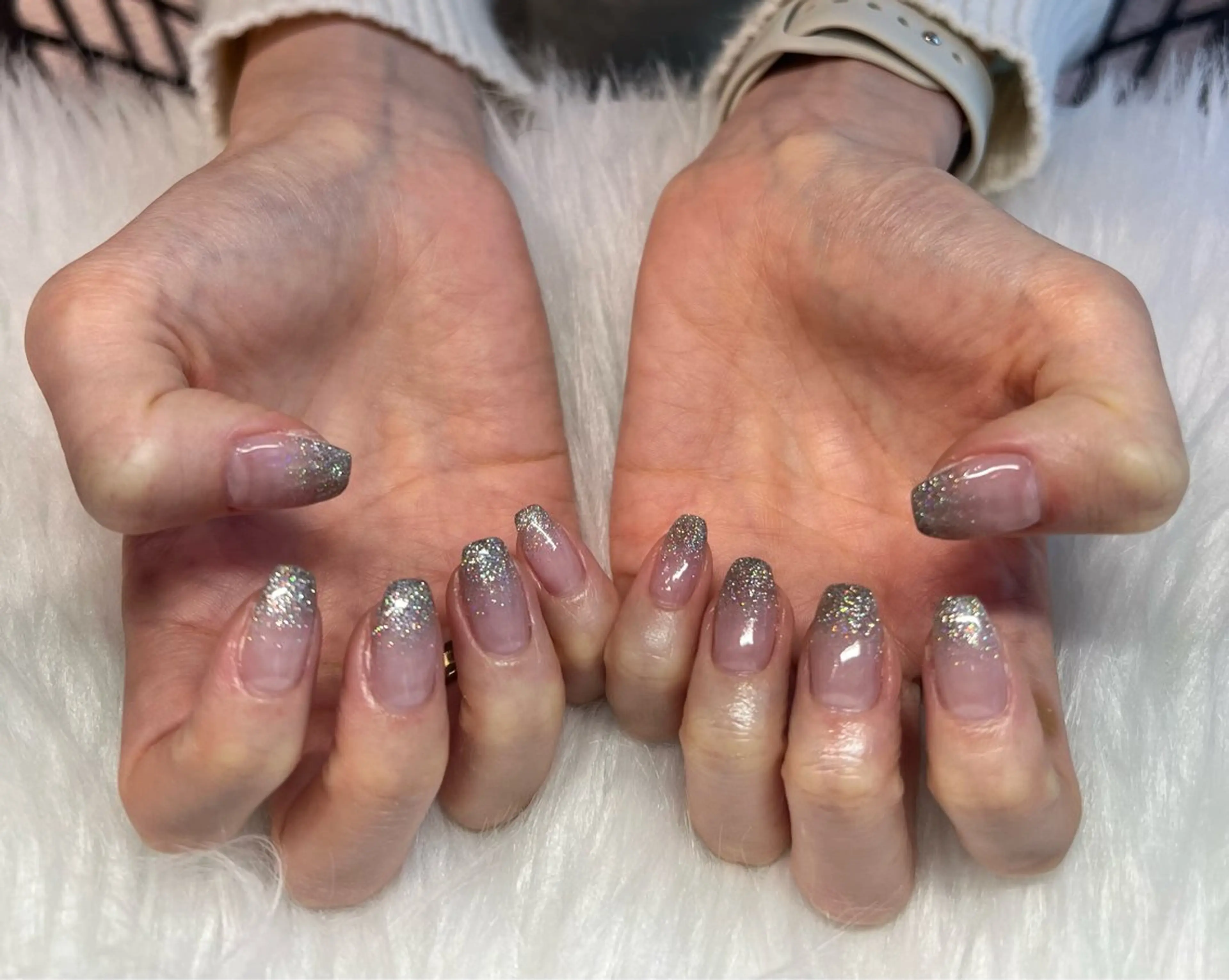 ネイル グラデーション ラメ(グリッター) ラメグラデーション Roy心斎橋 ISHIKAWAのネイルデザイン