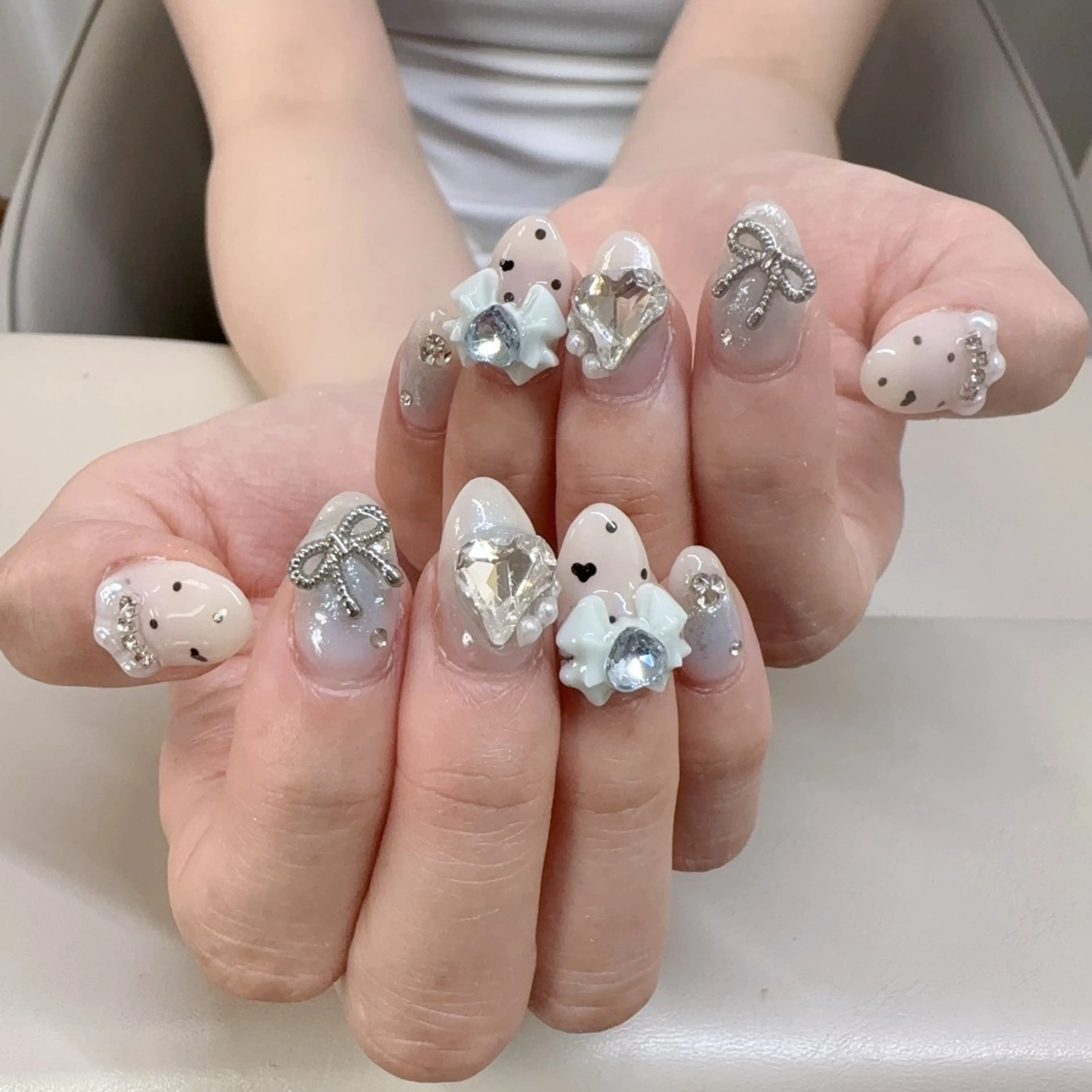 ネイル アートネイル チークネイル 長さ出し フレンチネイル ジェルネイル ハンドネイル Rika nail cocoのネイルデザイン