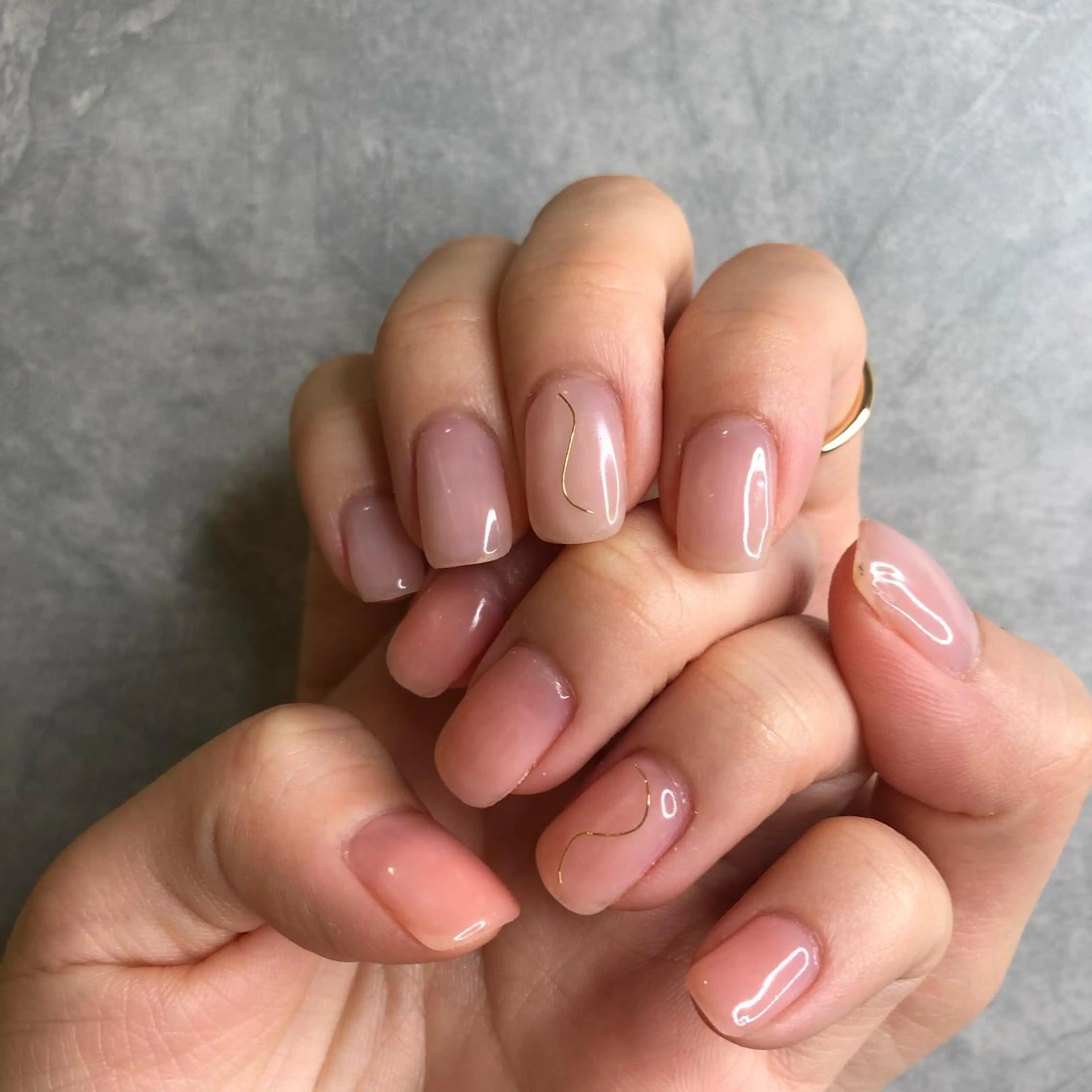 ネイル ニュアンスネイル ハンドネイル EARTH nanaのネイルデザイン