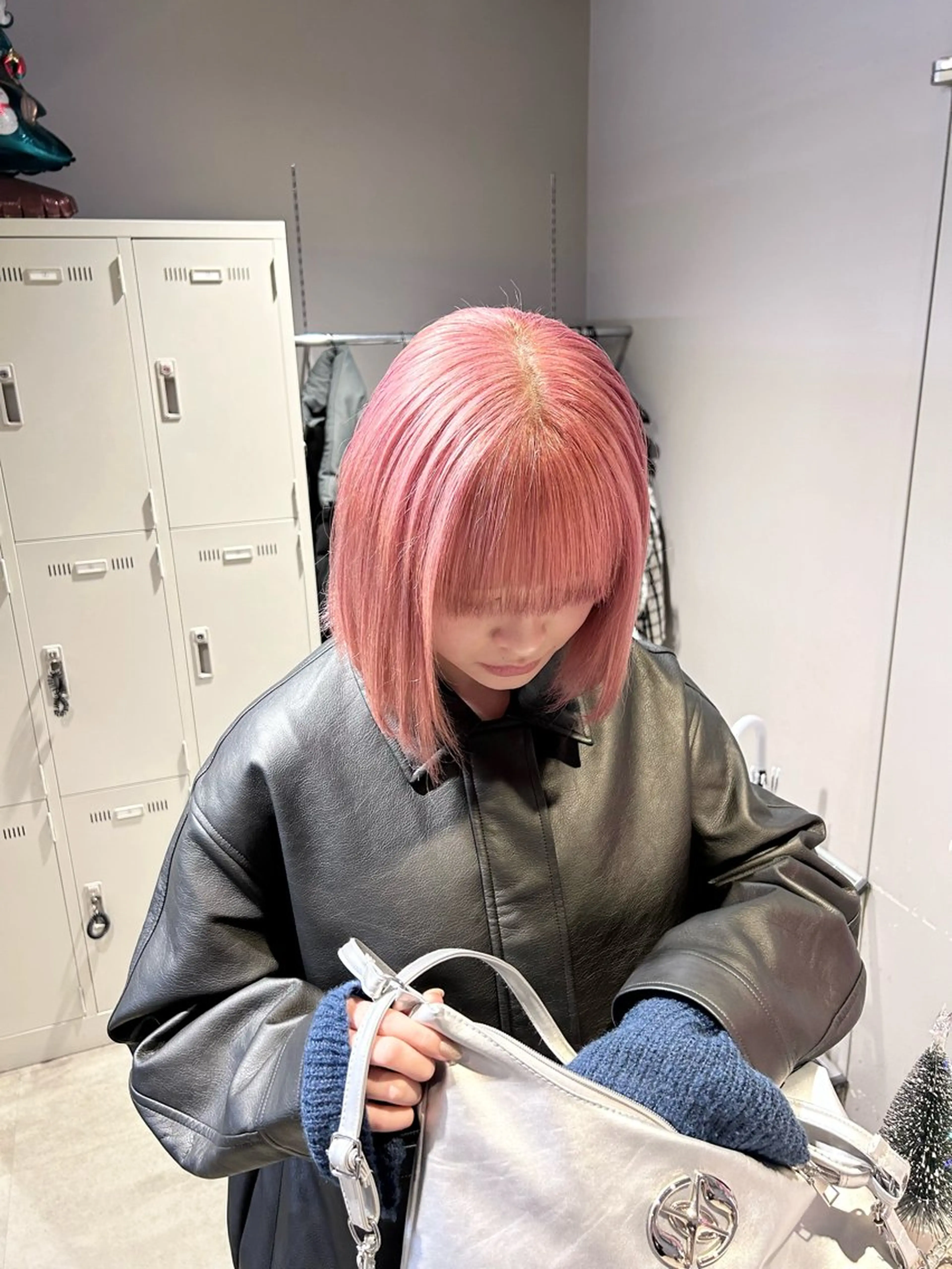 カラー ヘアカラー トリートメント 透明感ベージュ🤎 ナチュラルレイヤーのヘアスタイル