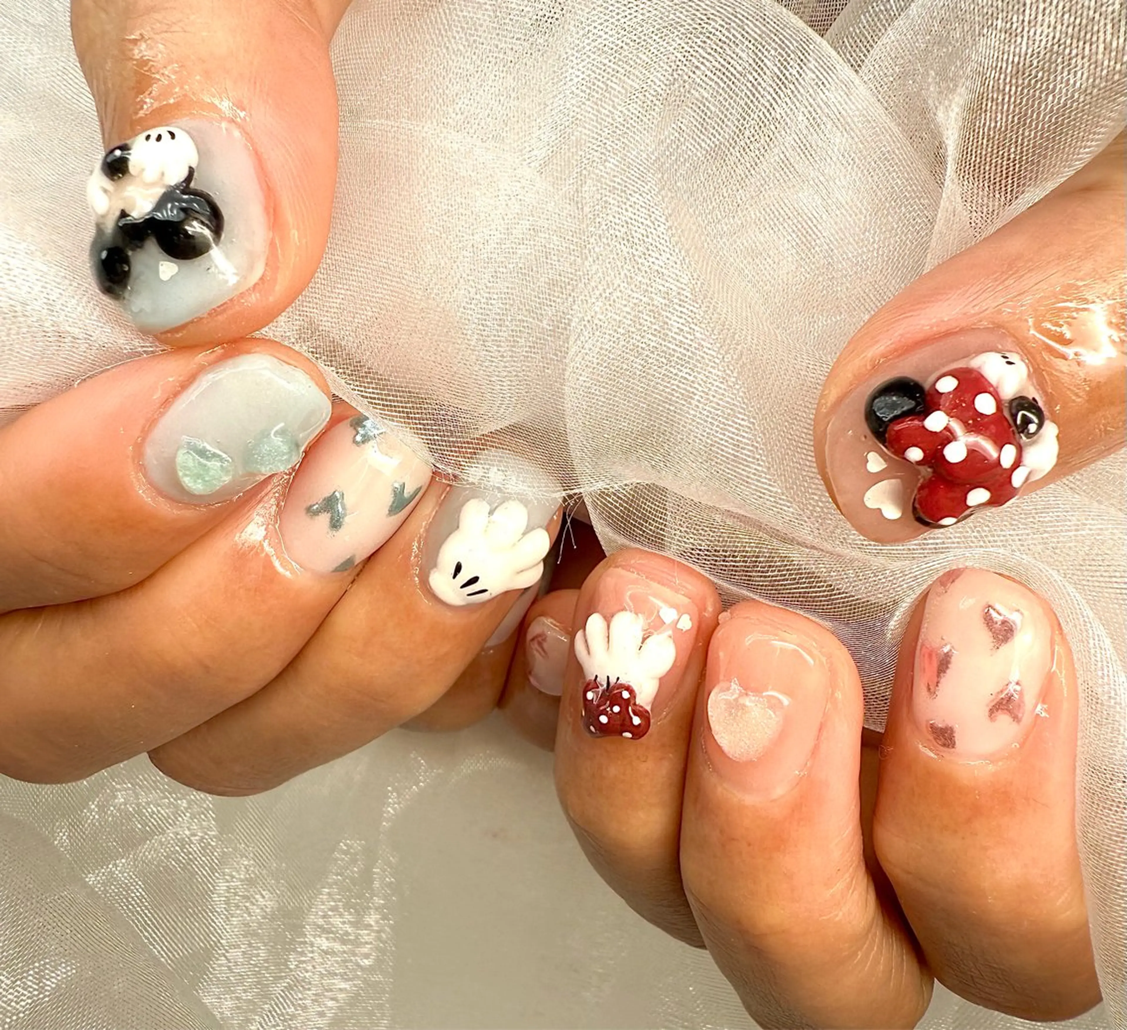 カラー Lino ﾟのネイルデザイン