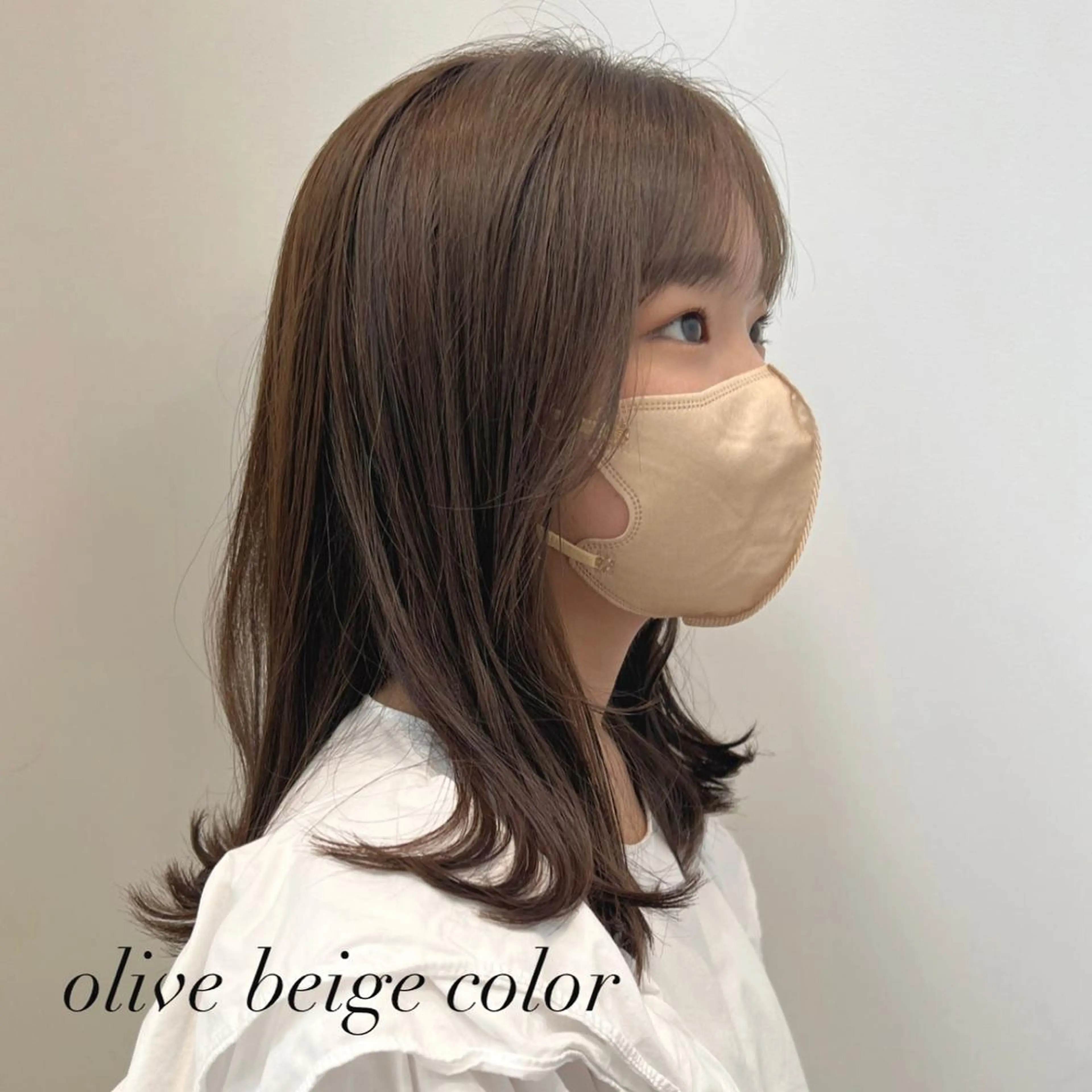 ミディアム カラー ベージュカラー ブリーチ 透明感カラー ブリーチなしカラー オリーブベージュ era shioriのヘアスタイル
