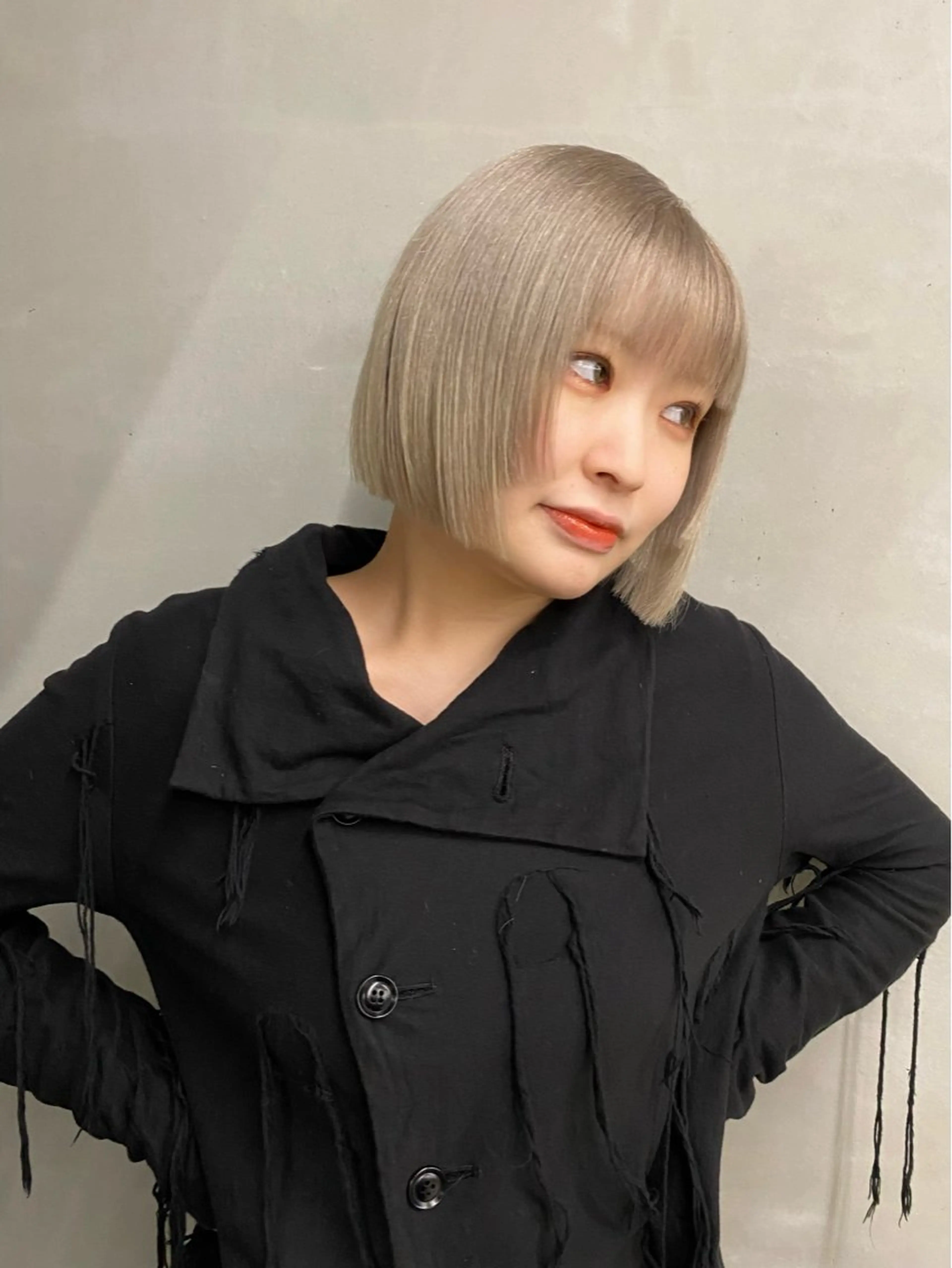 ミディアム カラー ヘアアレンジ グレージュ 姫カット カット ヘアカラー トリートメント mina 🌷のヘアスタイル
