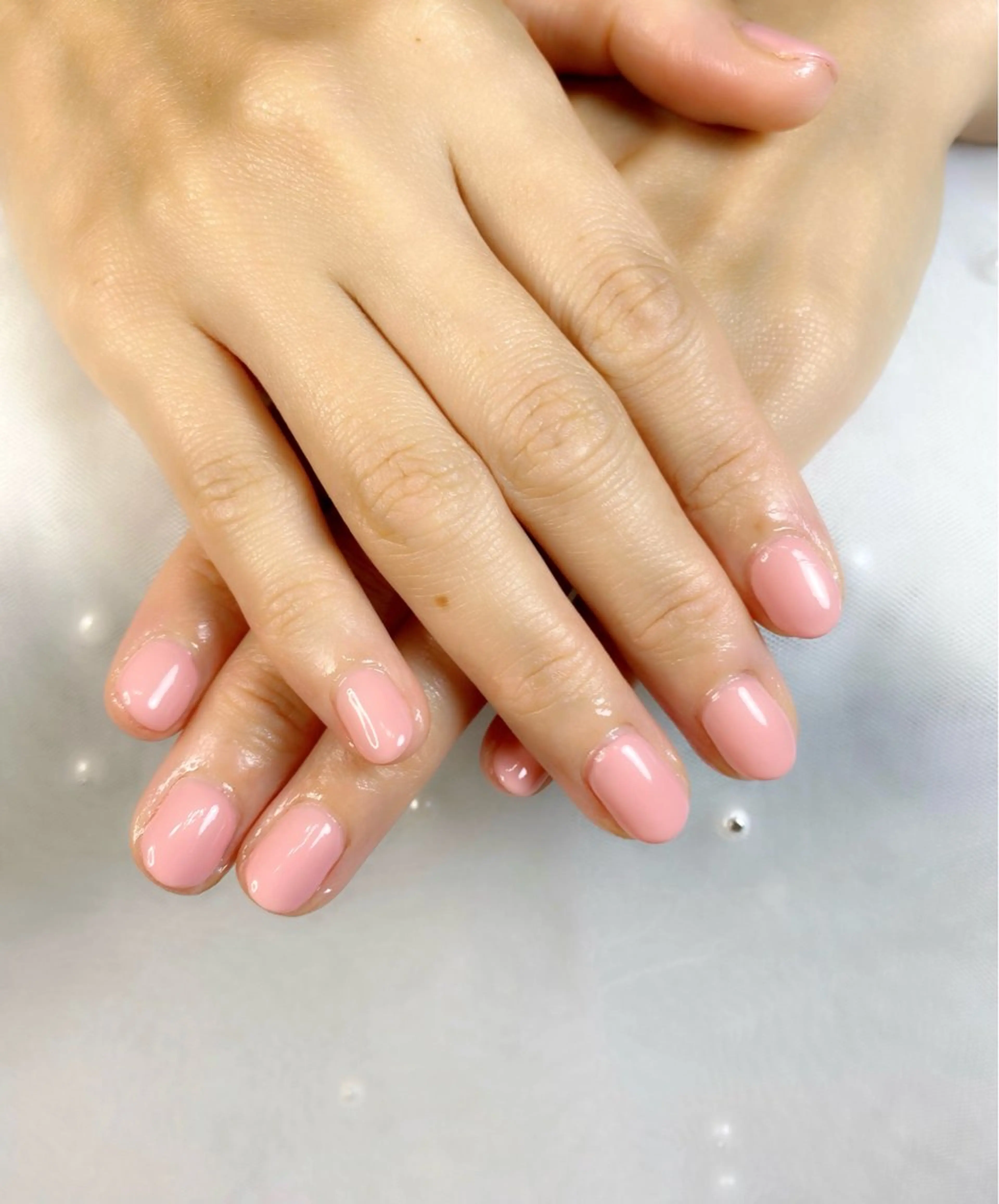ネイル オフィスネイル ワンカラーネイル ピンク シンプルネイル ハンドネイル iro+ nailのネイルデザイン
