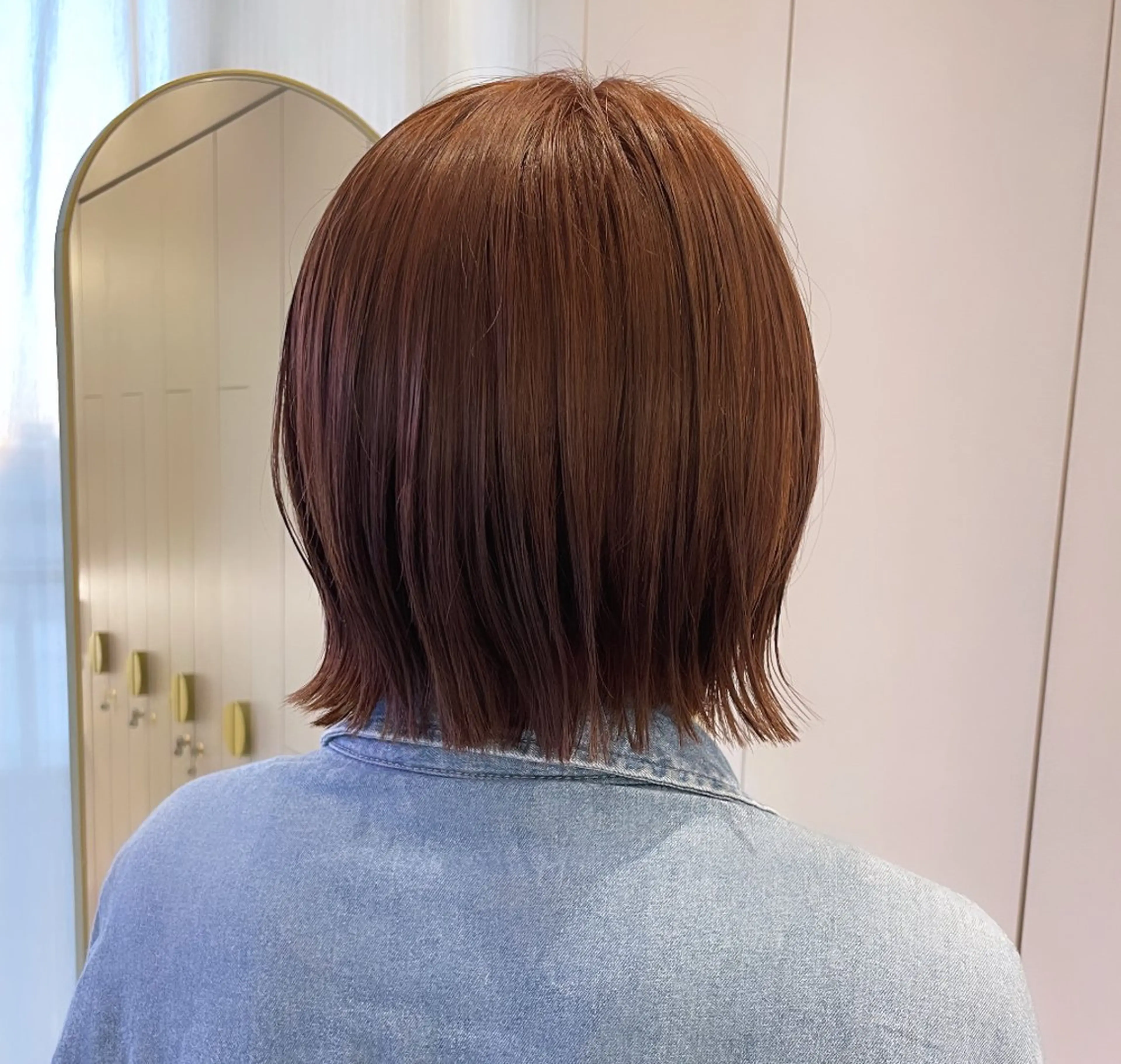 ショート カラー ベージュカラー ブリーチ ダブルカラー ブリーチなしカラー カット ヘアカラー トリートメント 暖色/オリーブカラー /中村未来🍒🫒のヘアスタイル