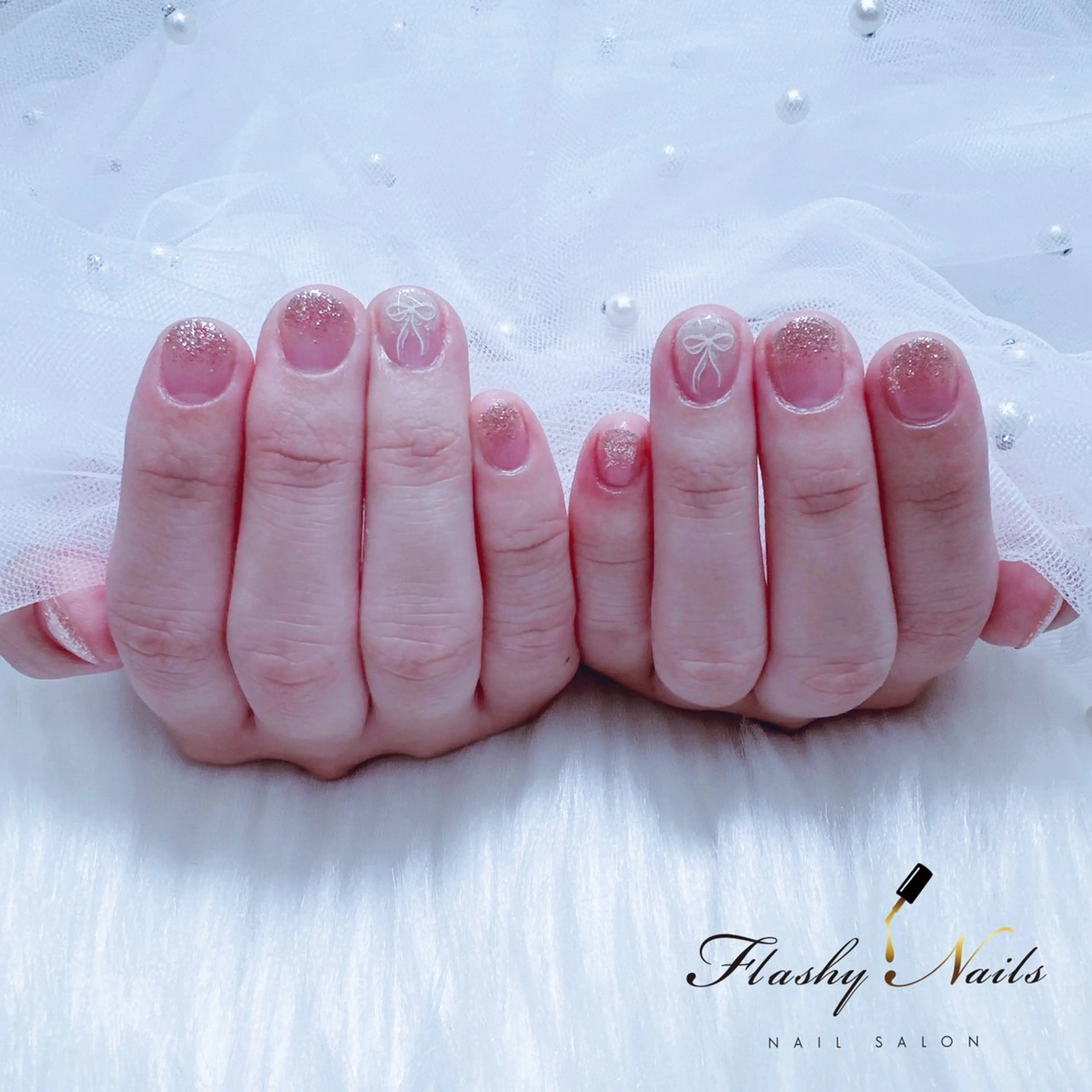 ネイル ジェルネイル ラメ(グリッター) ラメグラデーション Flashy Nailsのネイルデザイン