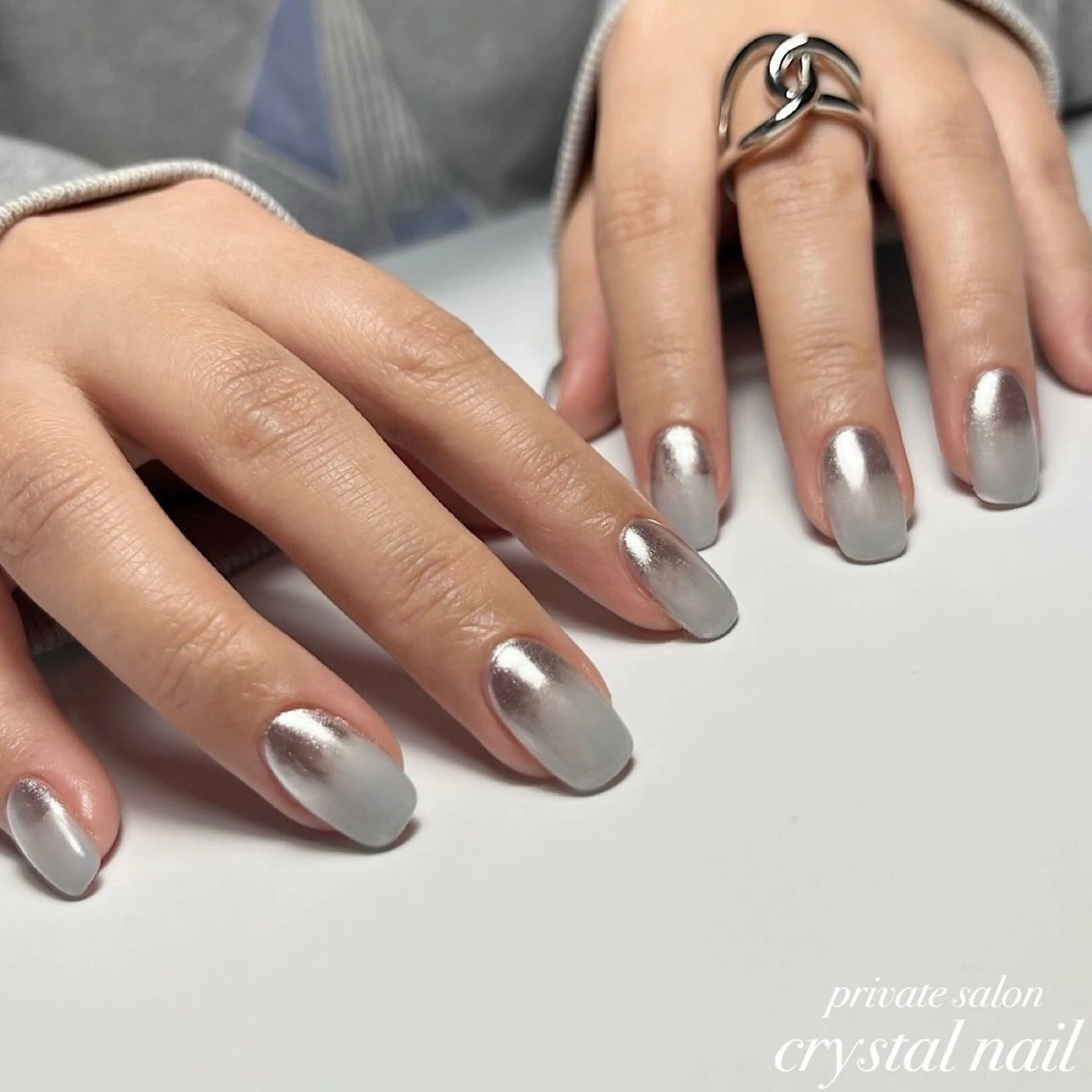 ネイル グラデーション ミラーネイル Crystal Nailのネイルデザイン