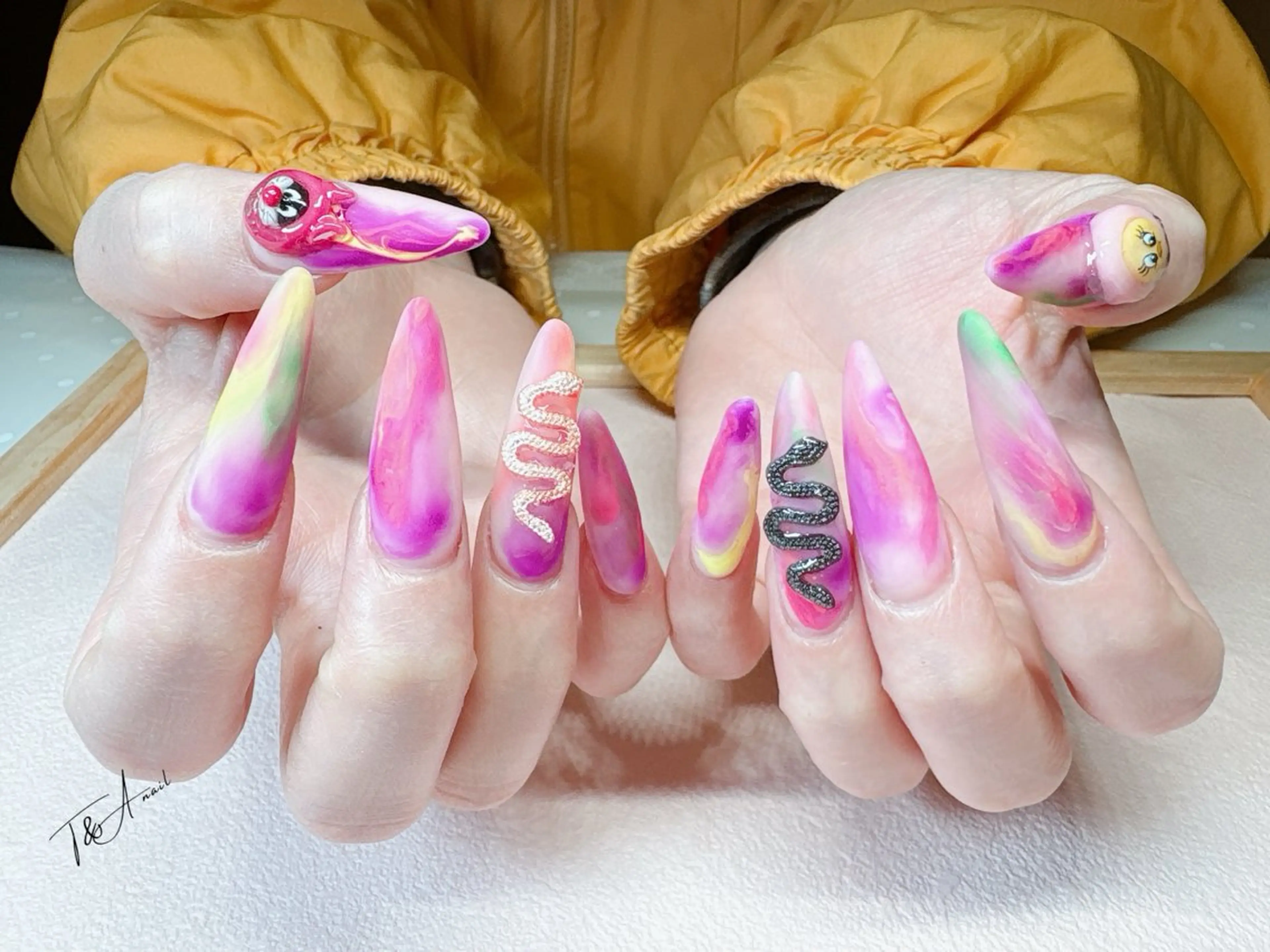 ネイル 長さ出し ジェルネイル ロングネイル スカルプネイル ハンドネイル T&A nailのネイルデザイン