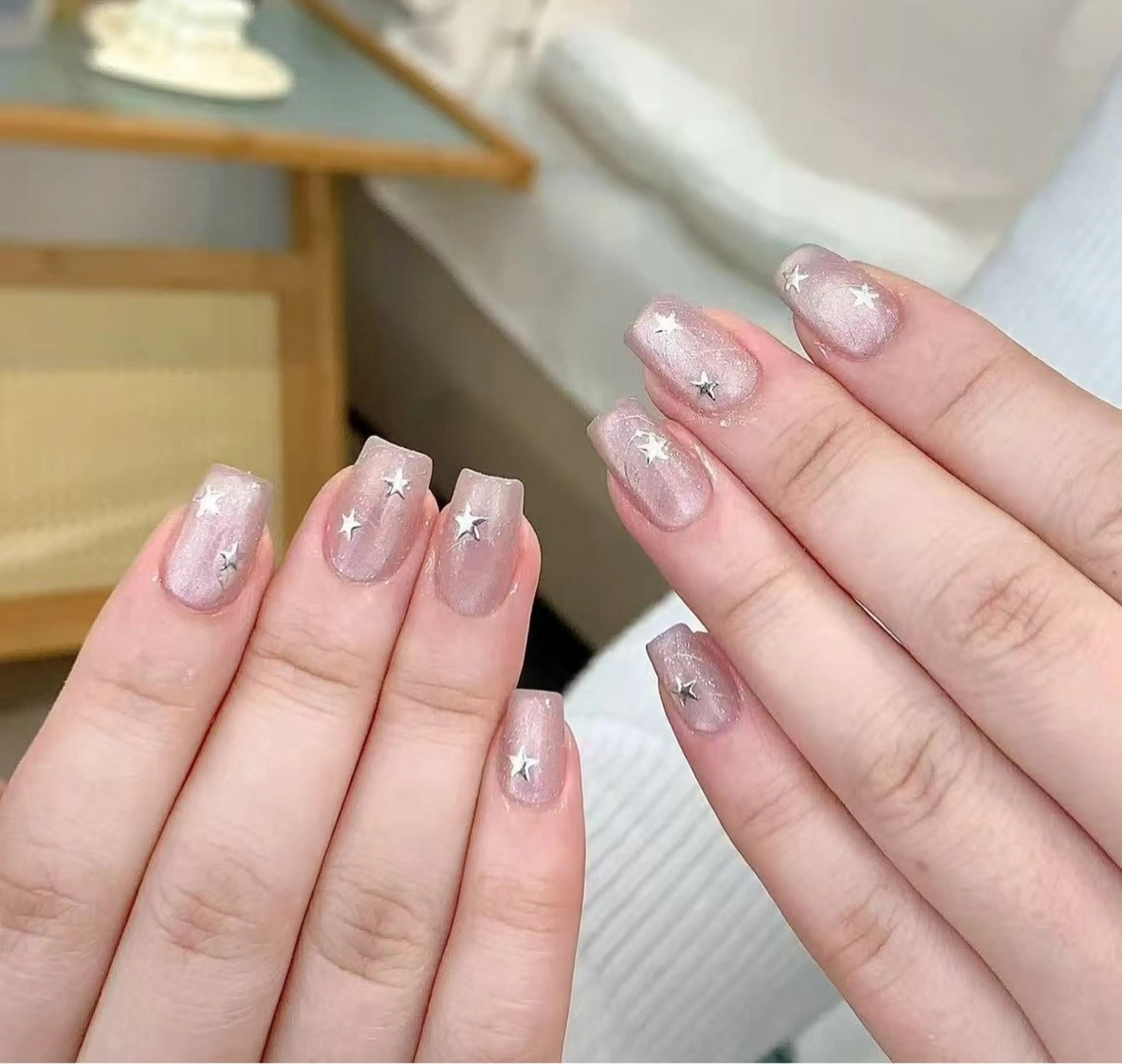 ネイル オーロラネイル フラワーネイル フットネイル フレンチネイル ジェルネイル ハンドネイル 相沢 さやかのネイルデザイン